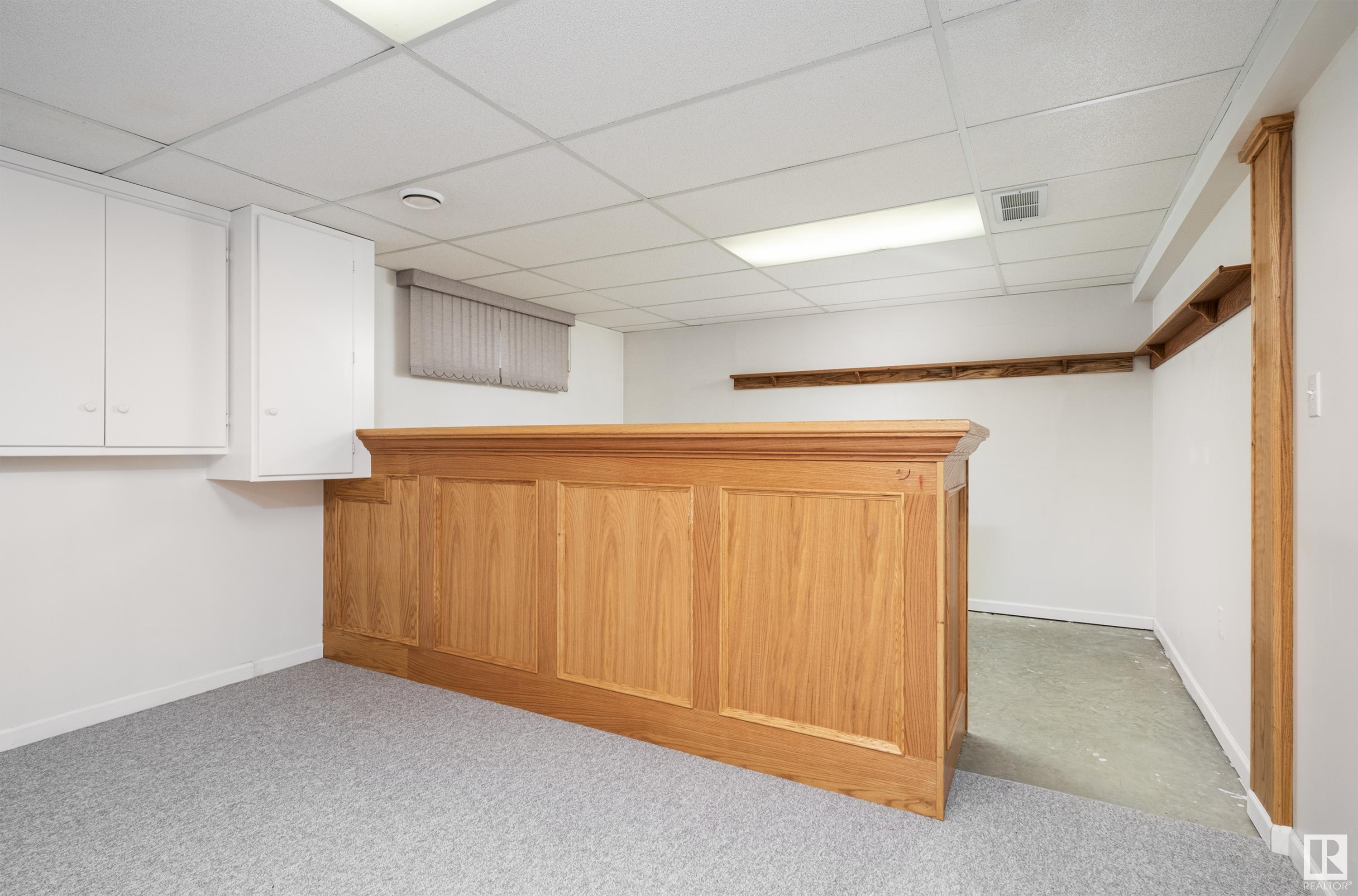 #62 10 Blackburn DR W SW