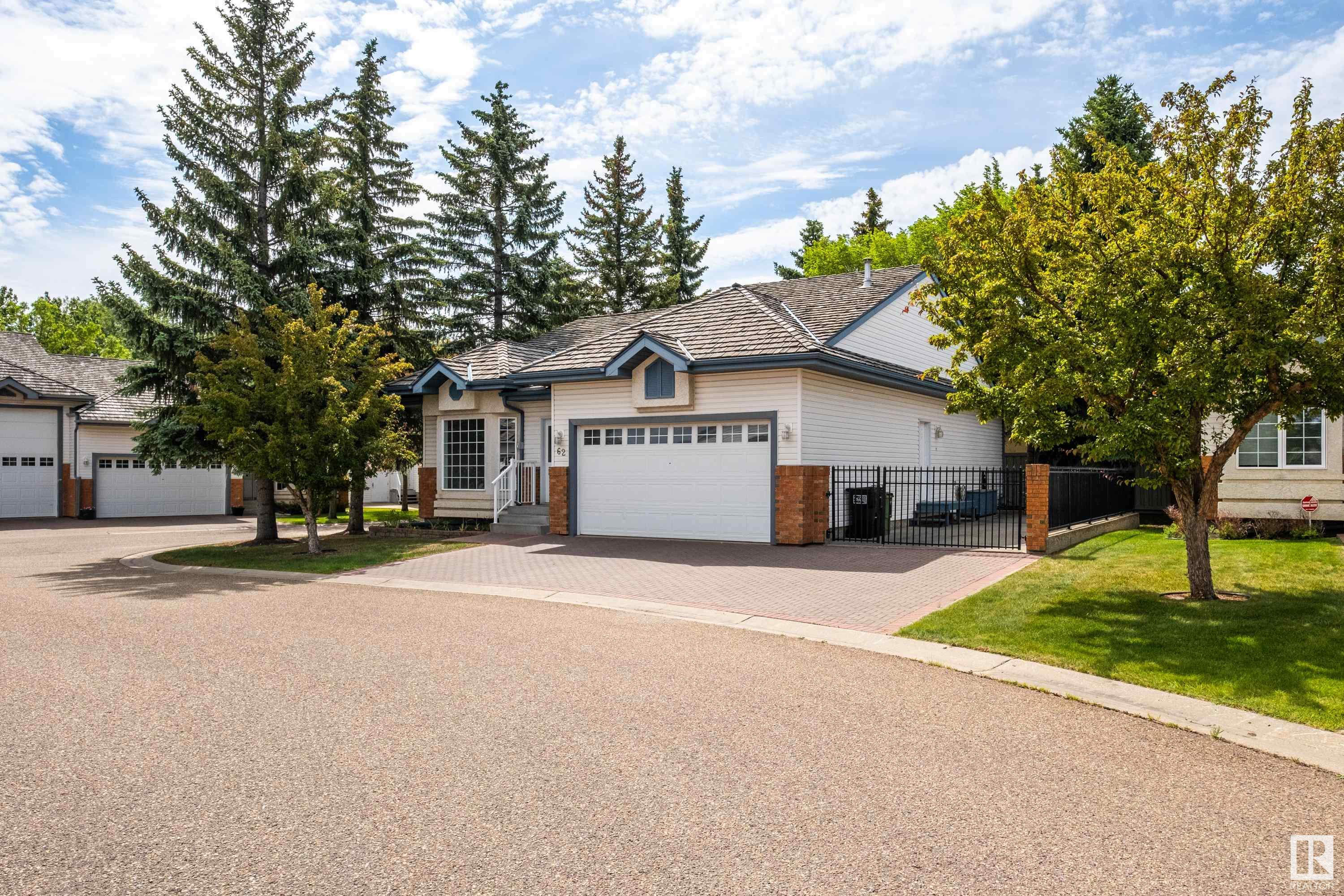 #62 10 Blackburn DR W SW