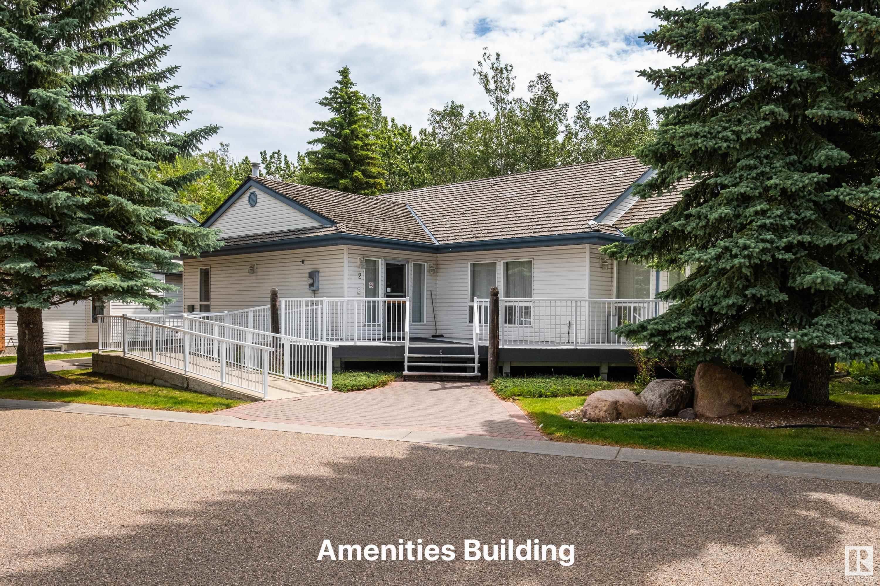 #62 10 Blackburn DR W SW