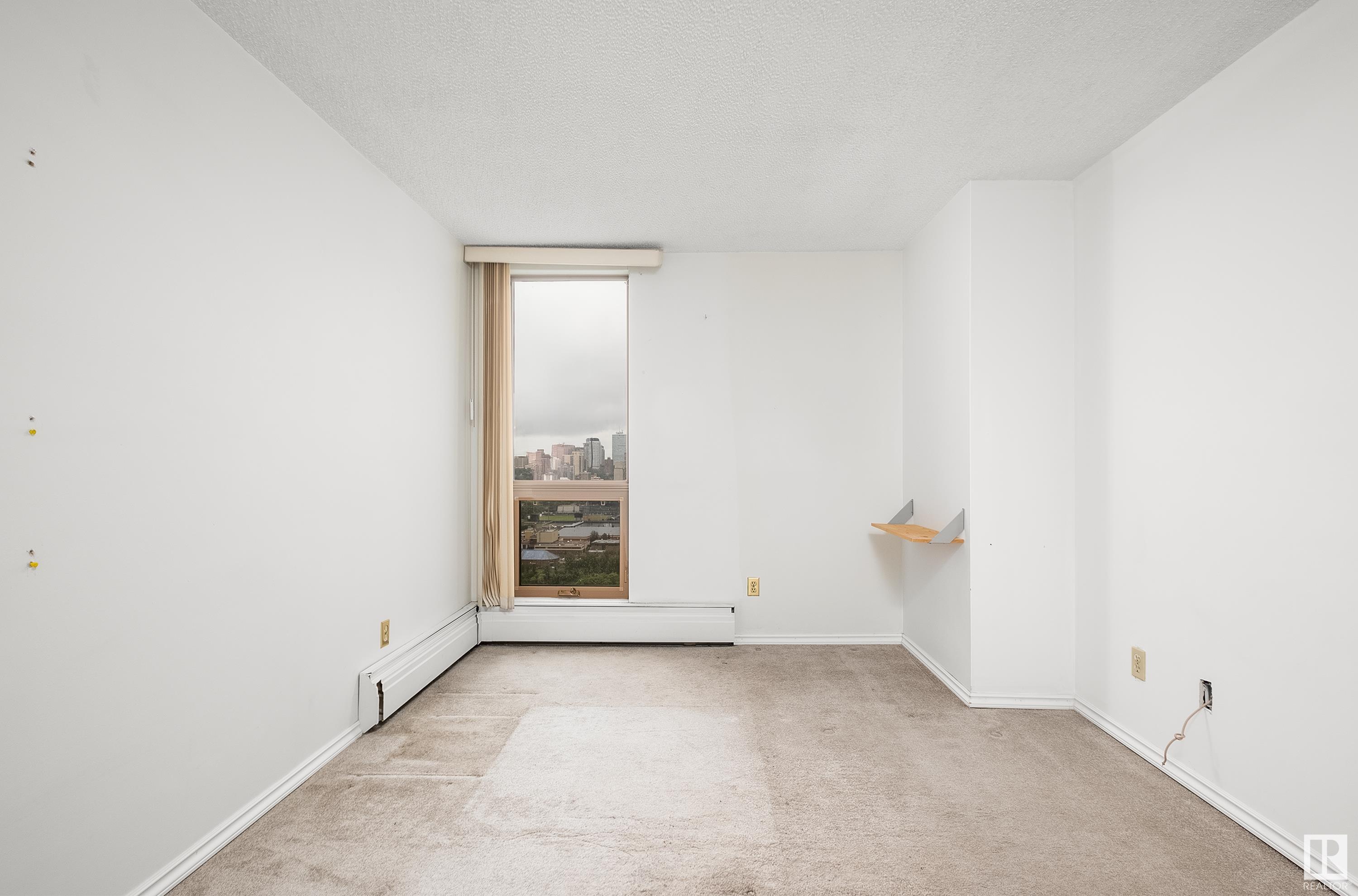 #1405 10149 Saskachewan DR NW