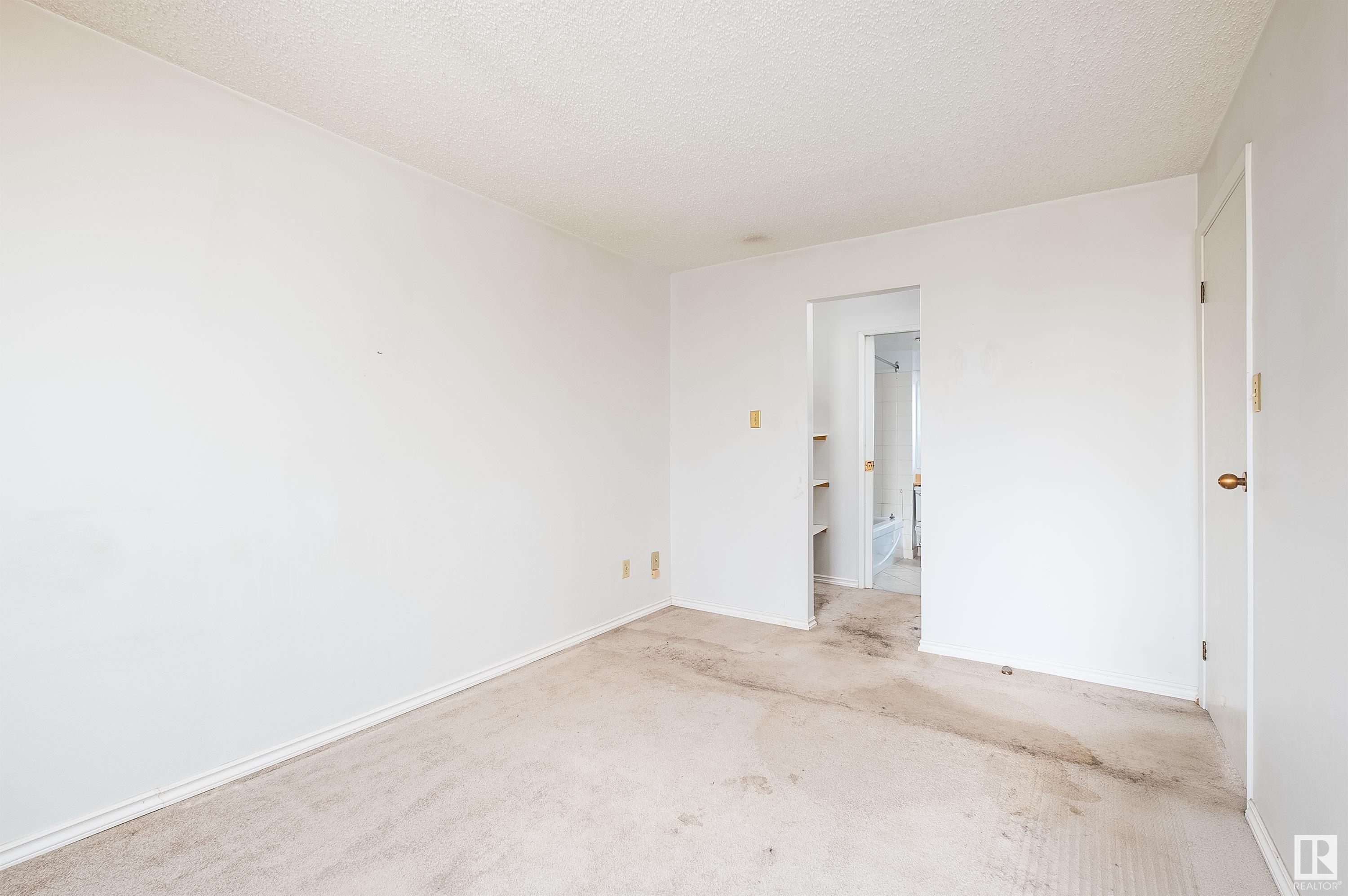 #1405 10149 Saskachewan DR NW