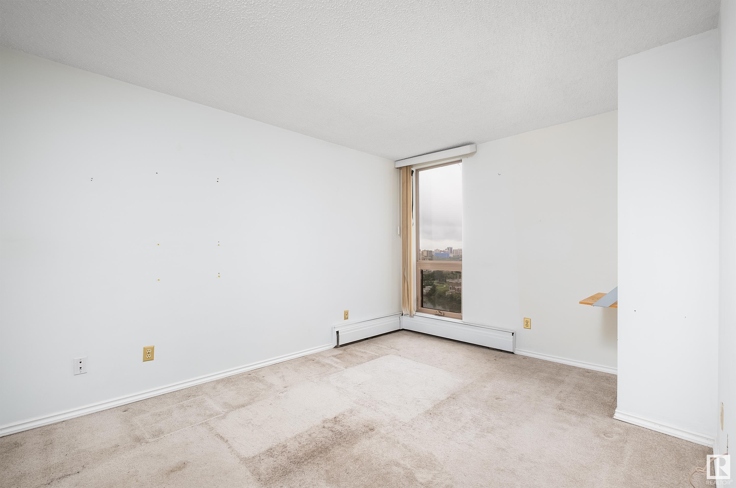#1405 10149 Saskachewan DR NW