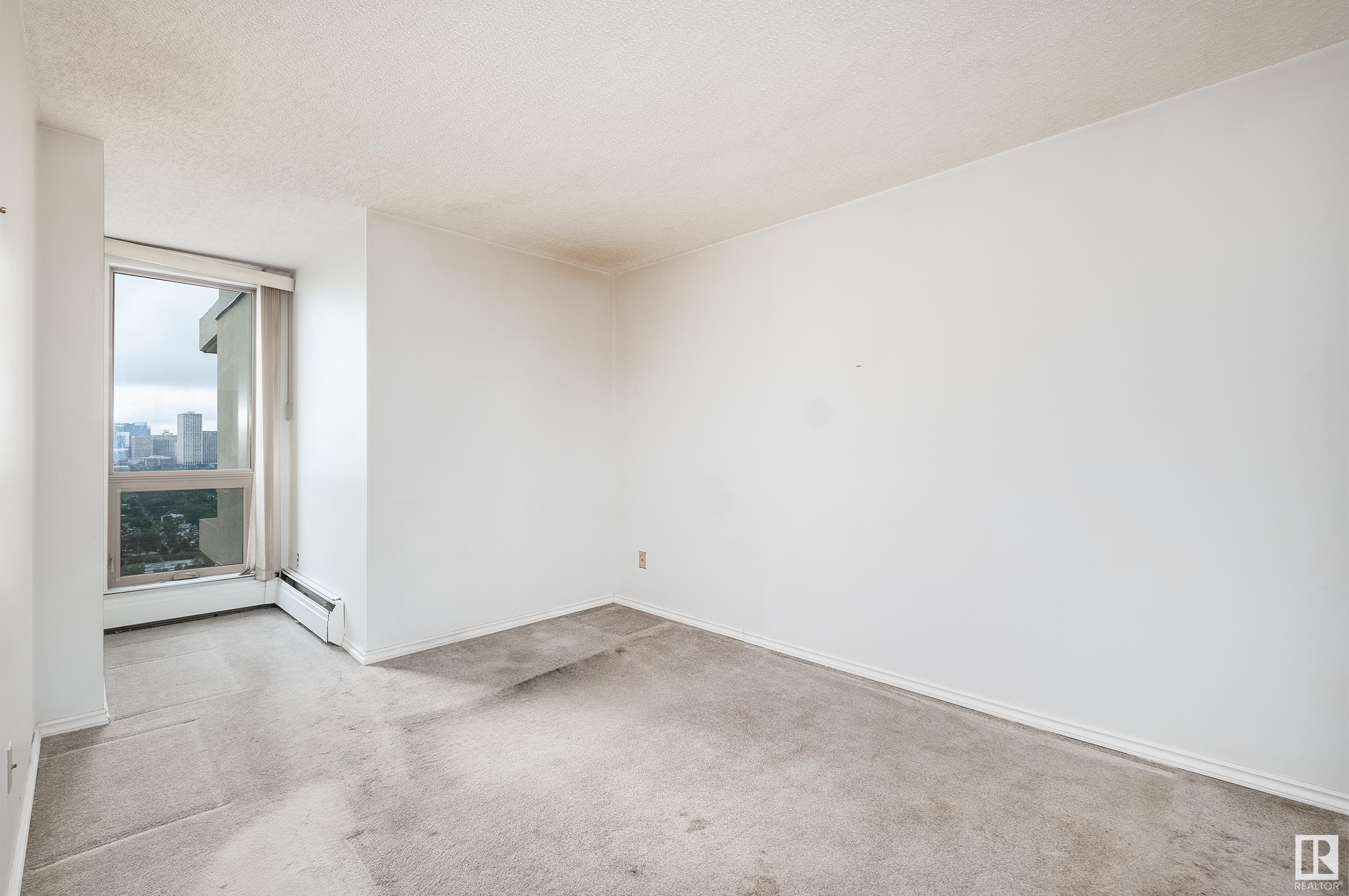 #1405 10149 Saskachewan DR NW