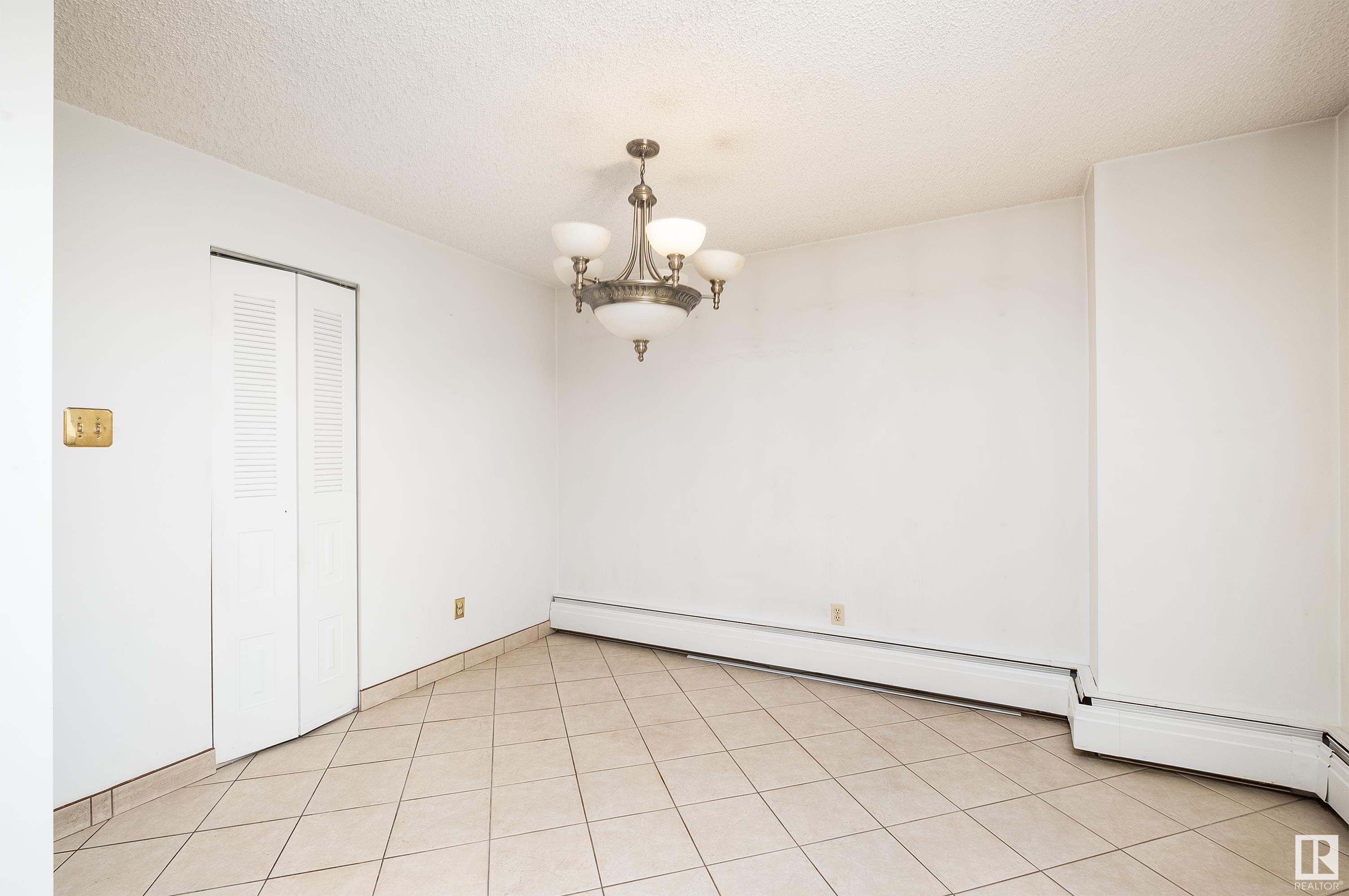 #1405 10149 Saskachewan DR NW
