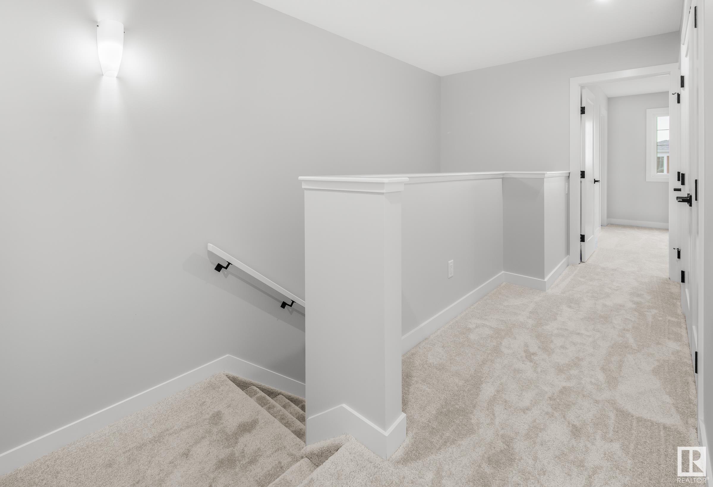 9348 221 ST NW