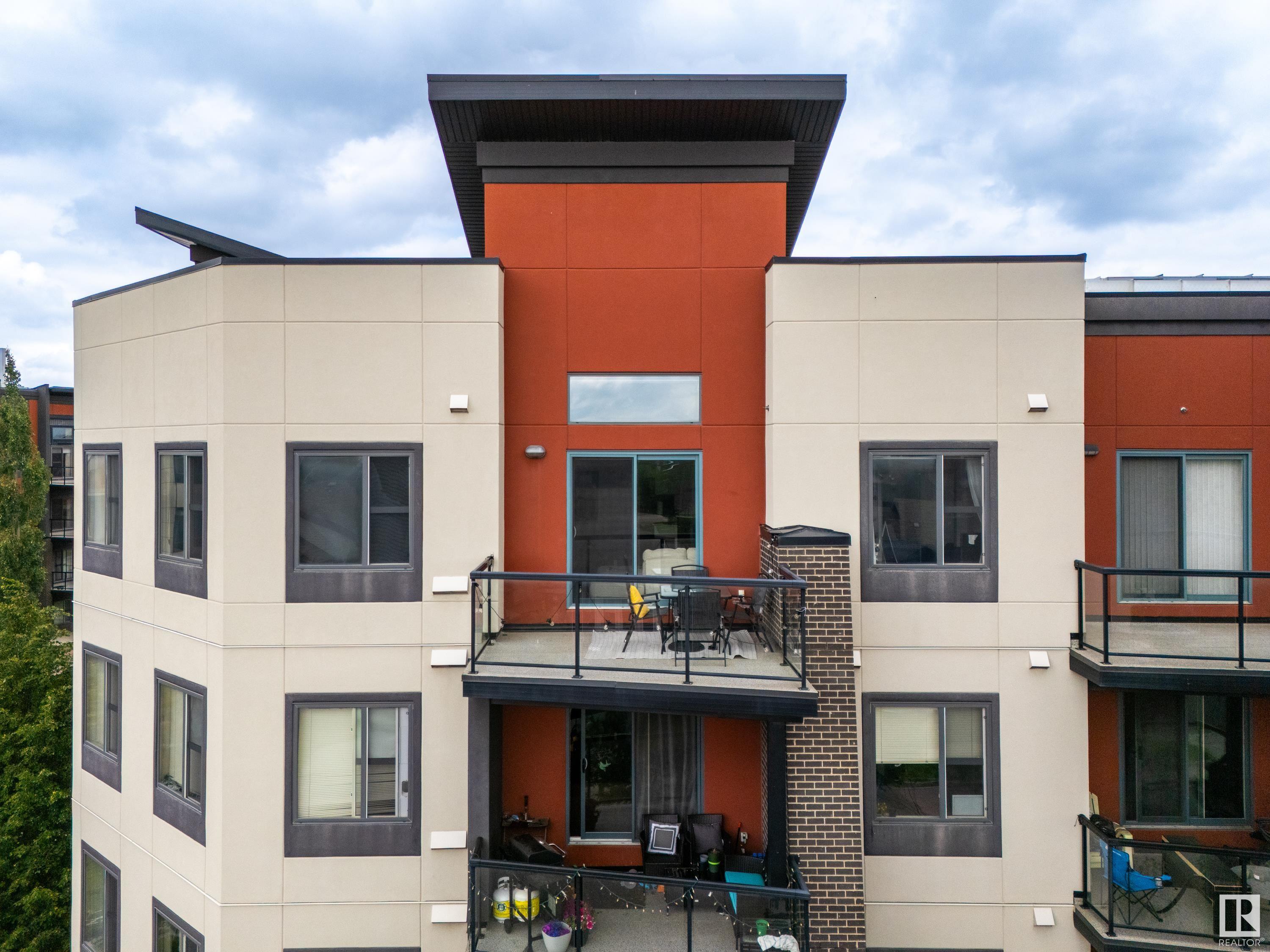 #438 308 Ambleside LI NW