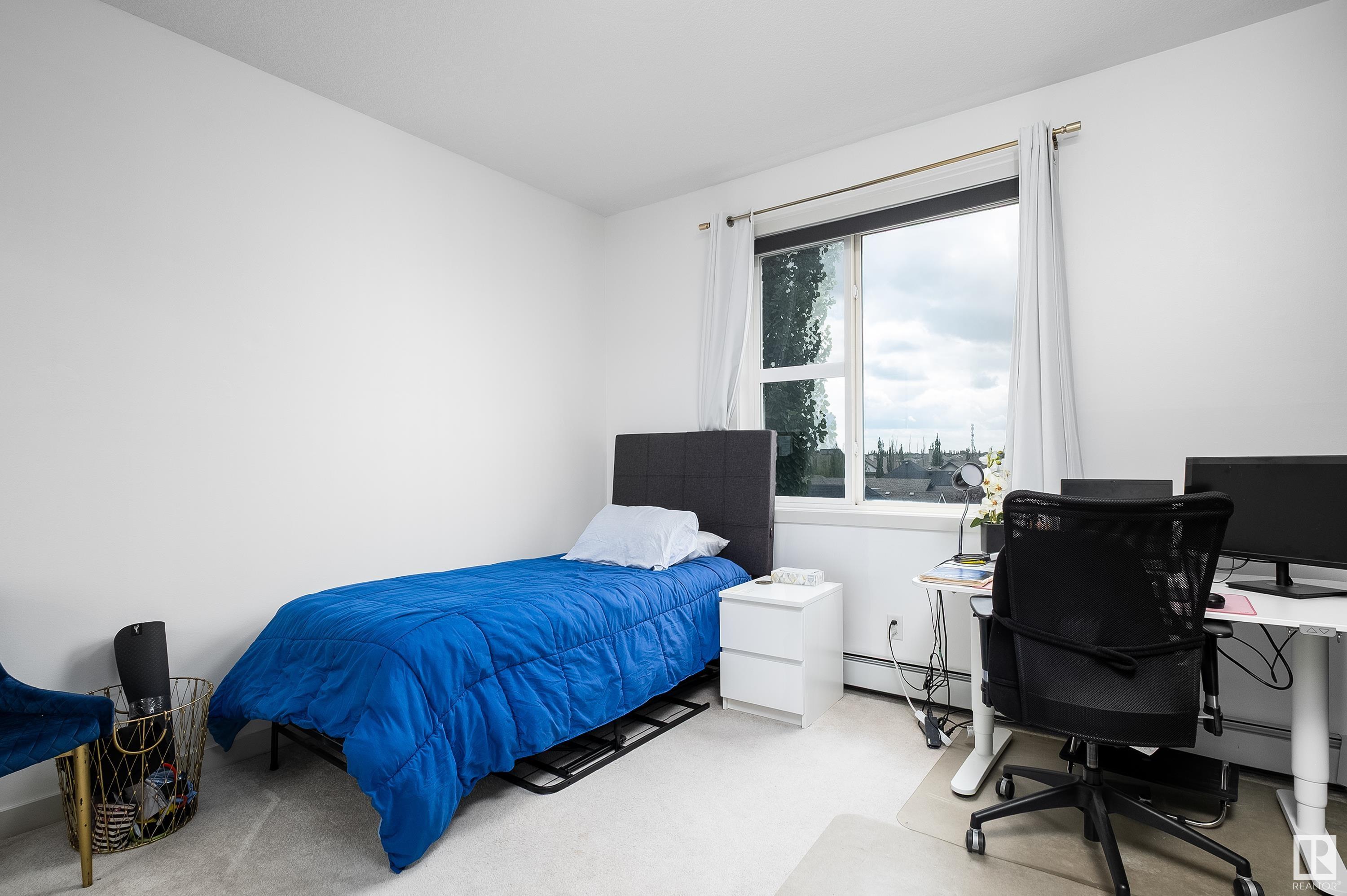 #438 308 Ambleside LI NW
