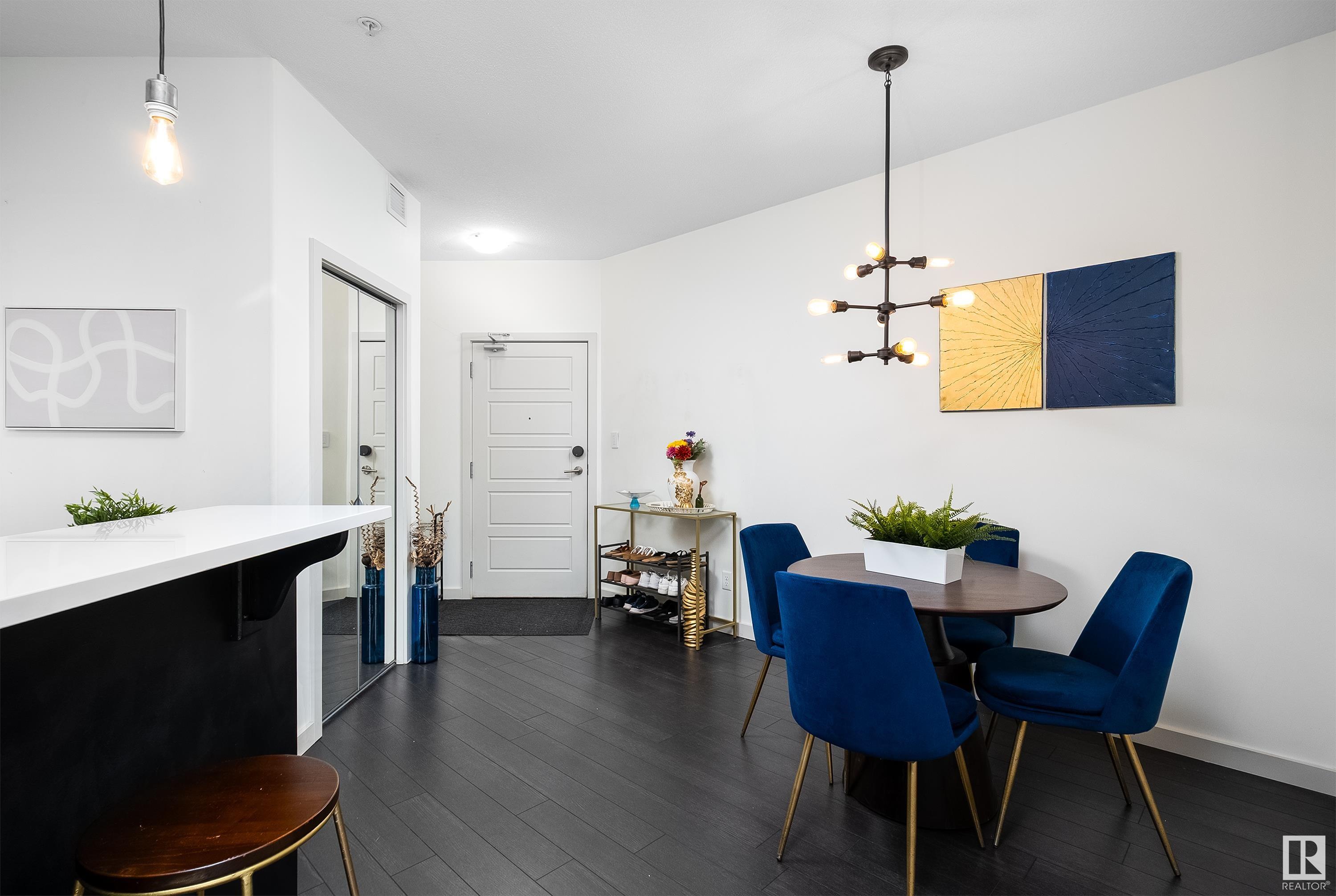 #438 308 Ambleside LI NW