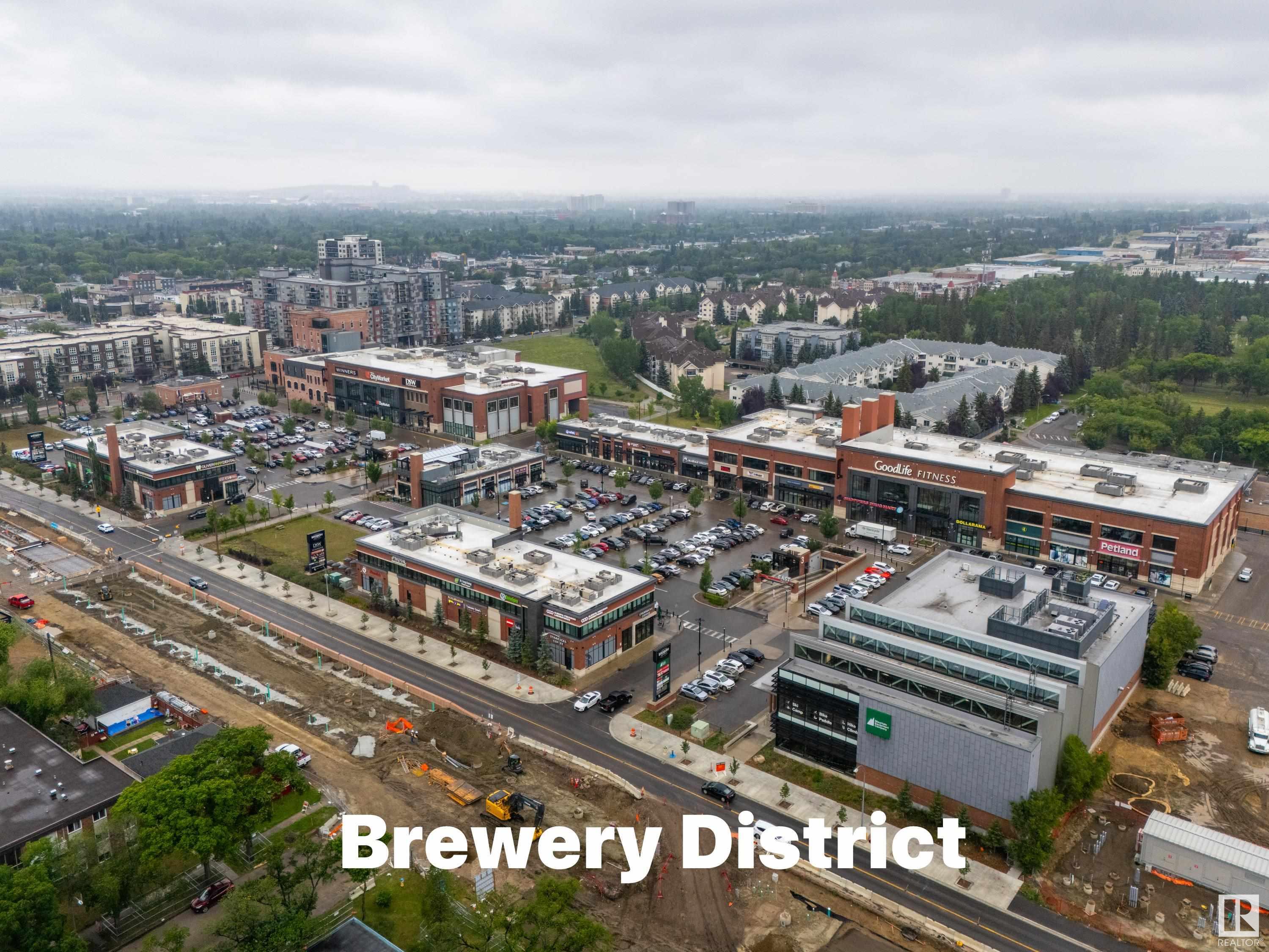 #134 10636 120 ST NW