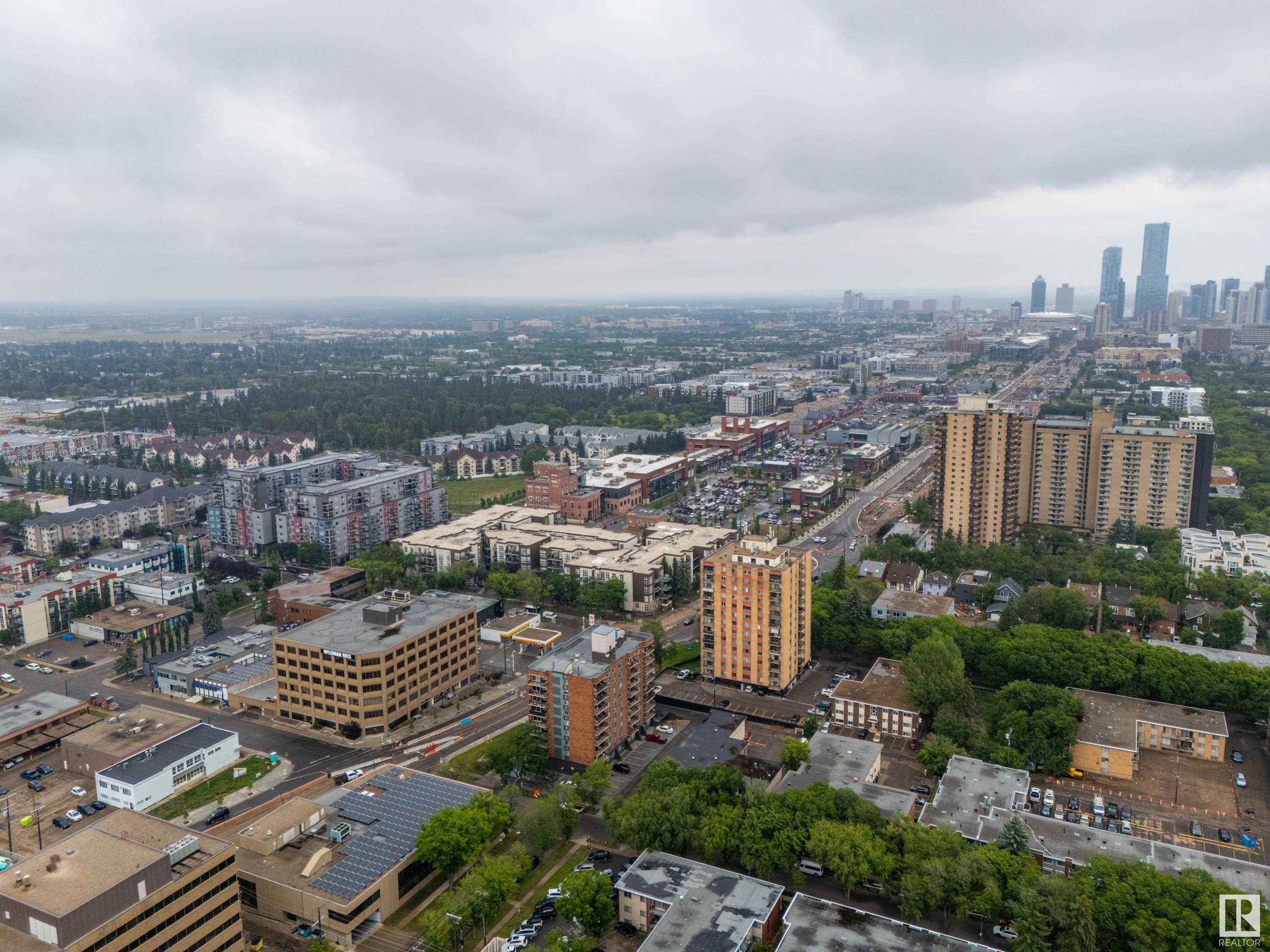 #134 10636 120 ST NW