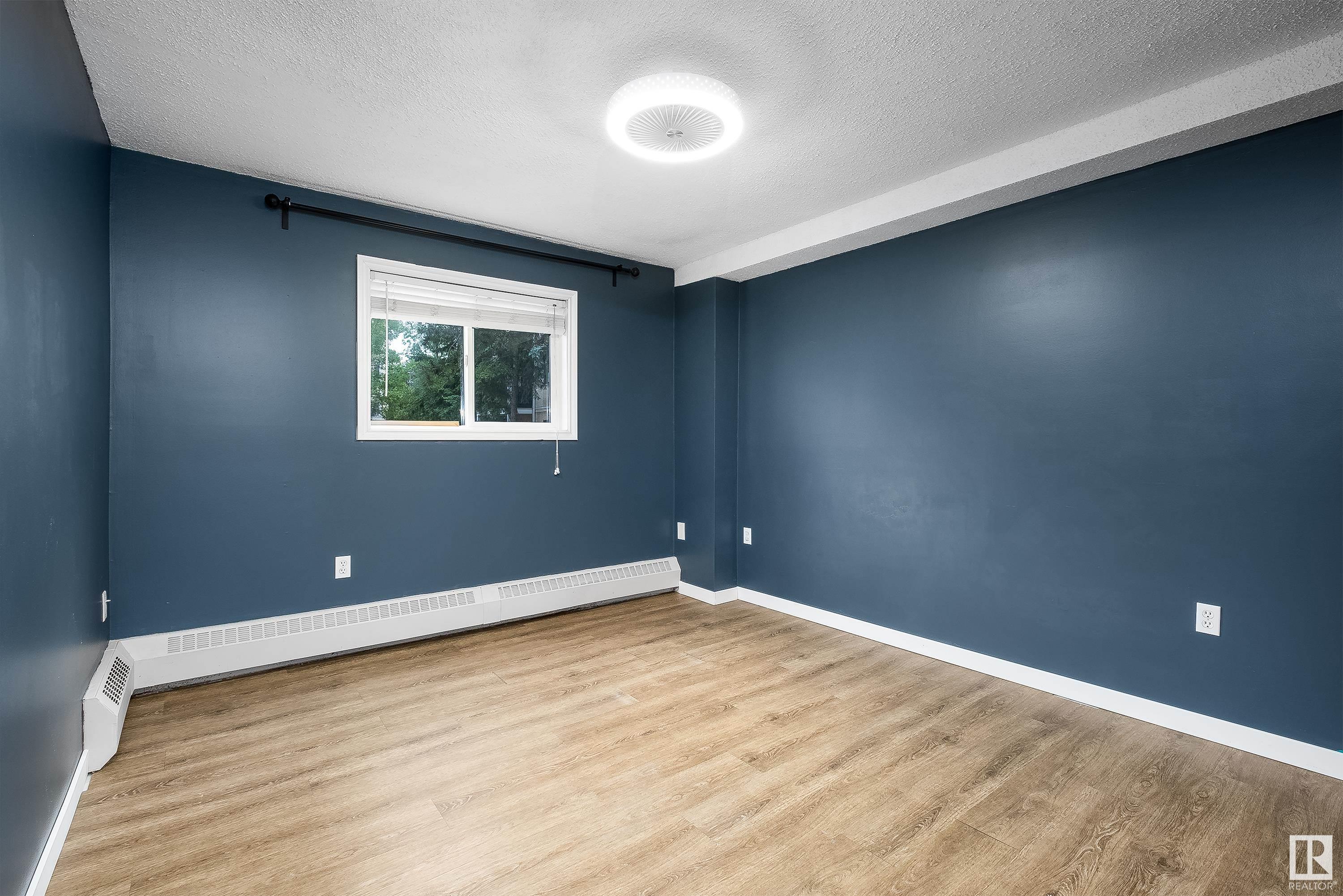 #134 10636 120 ST NW