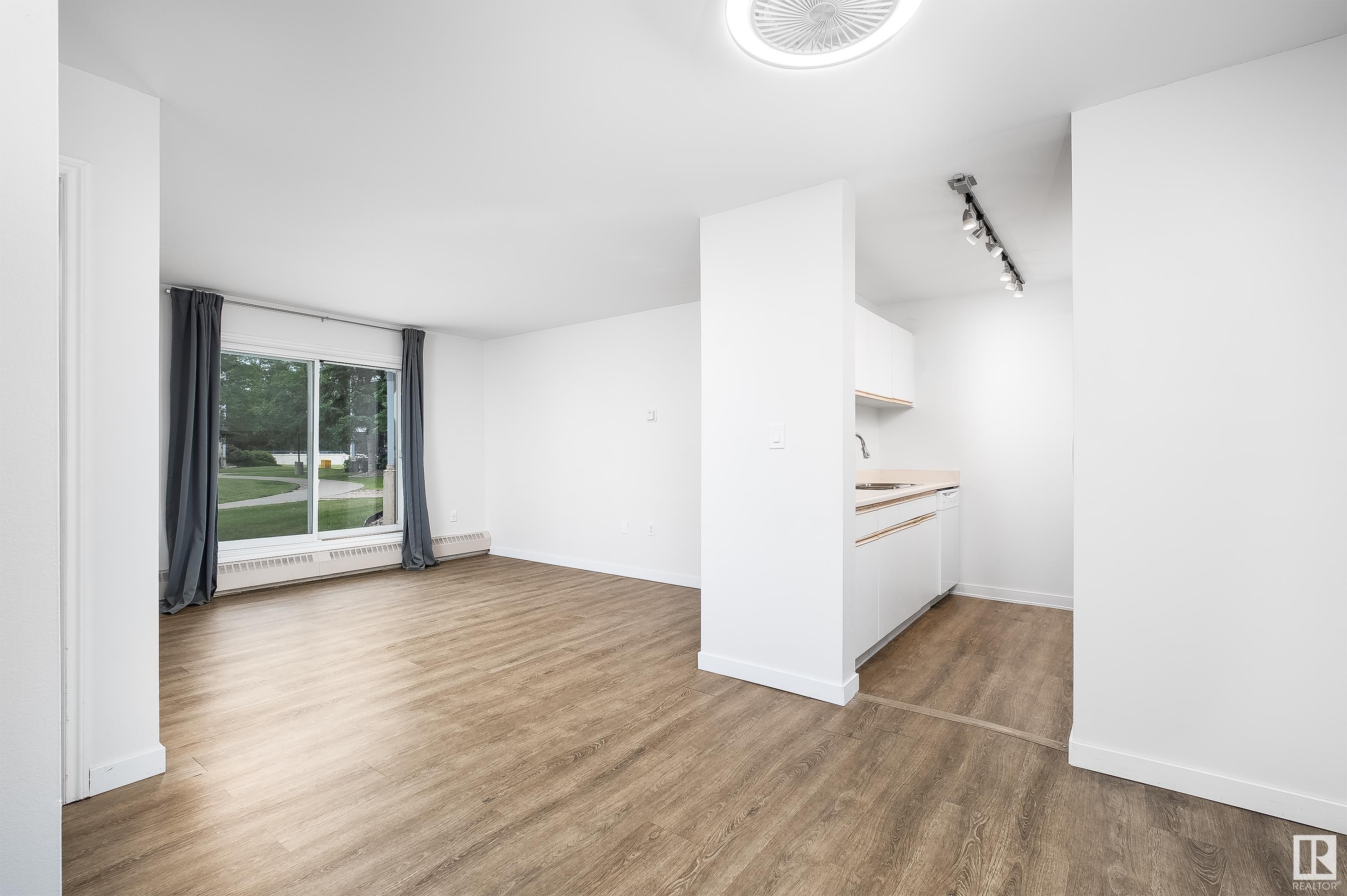 #134 10636 120 ST NW