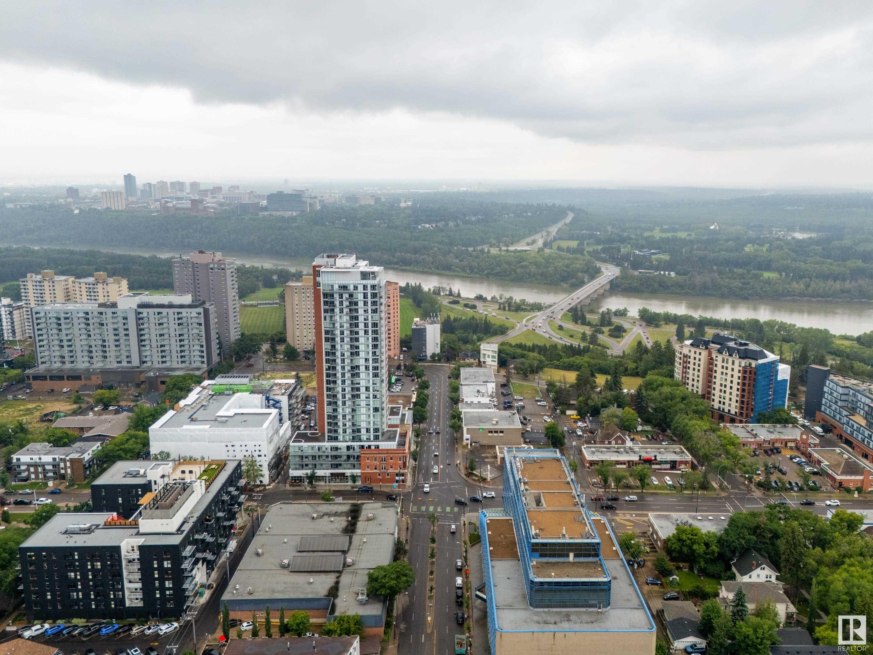 #134 10636 120 ST NW