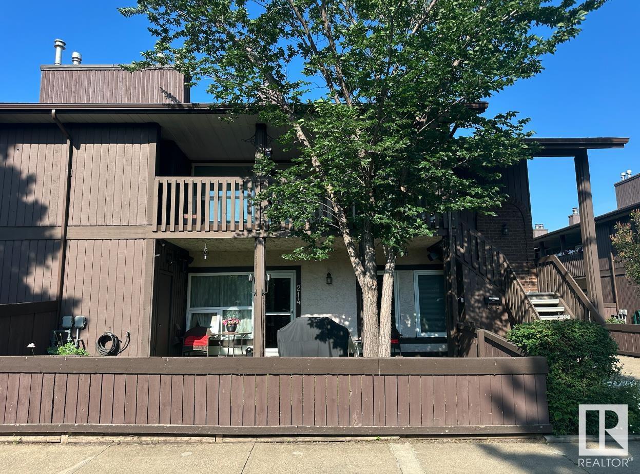 214 Surrey GD NW