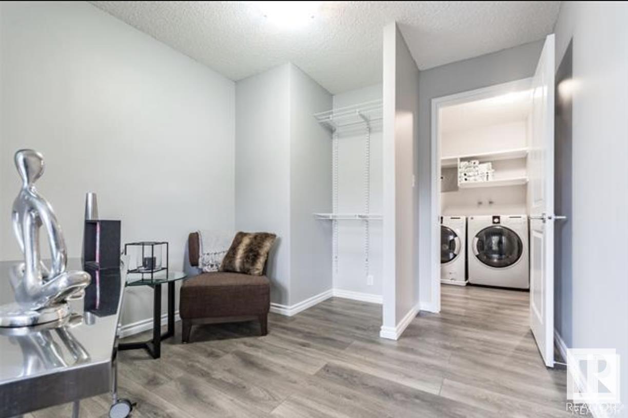 214 Surrey GD NW