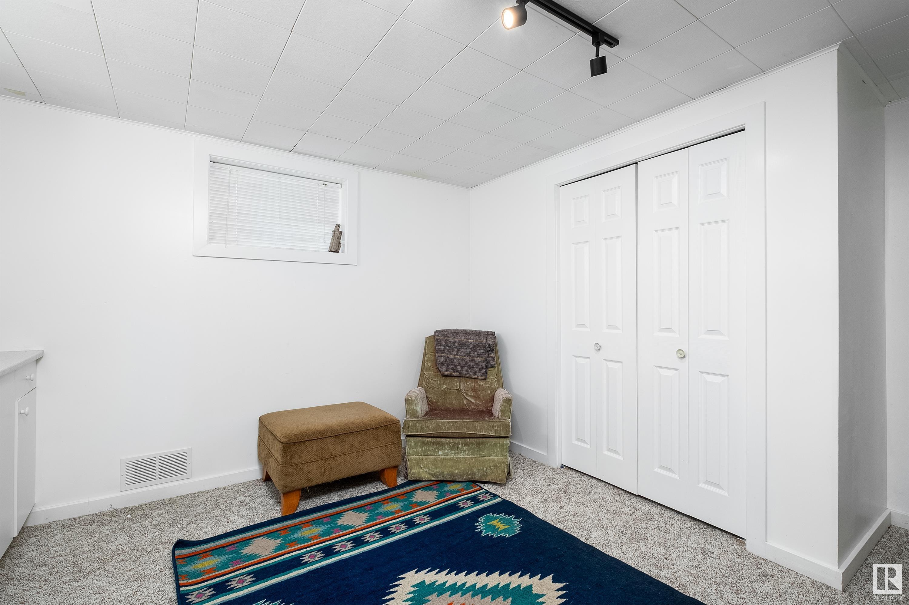 9106 154 ST NW