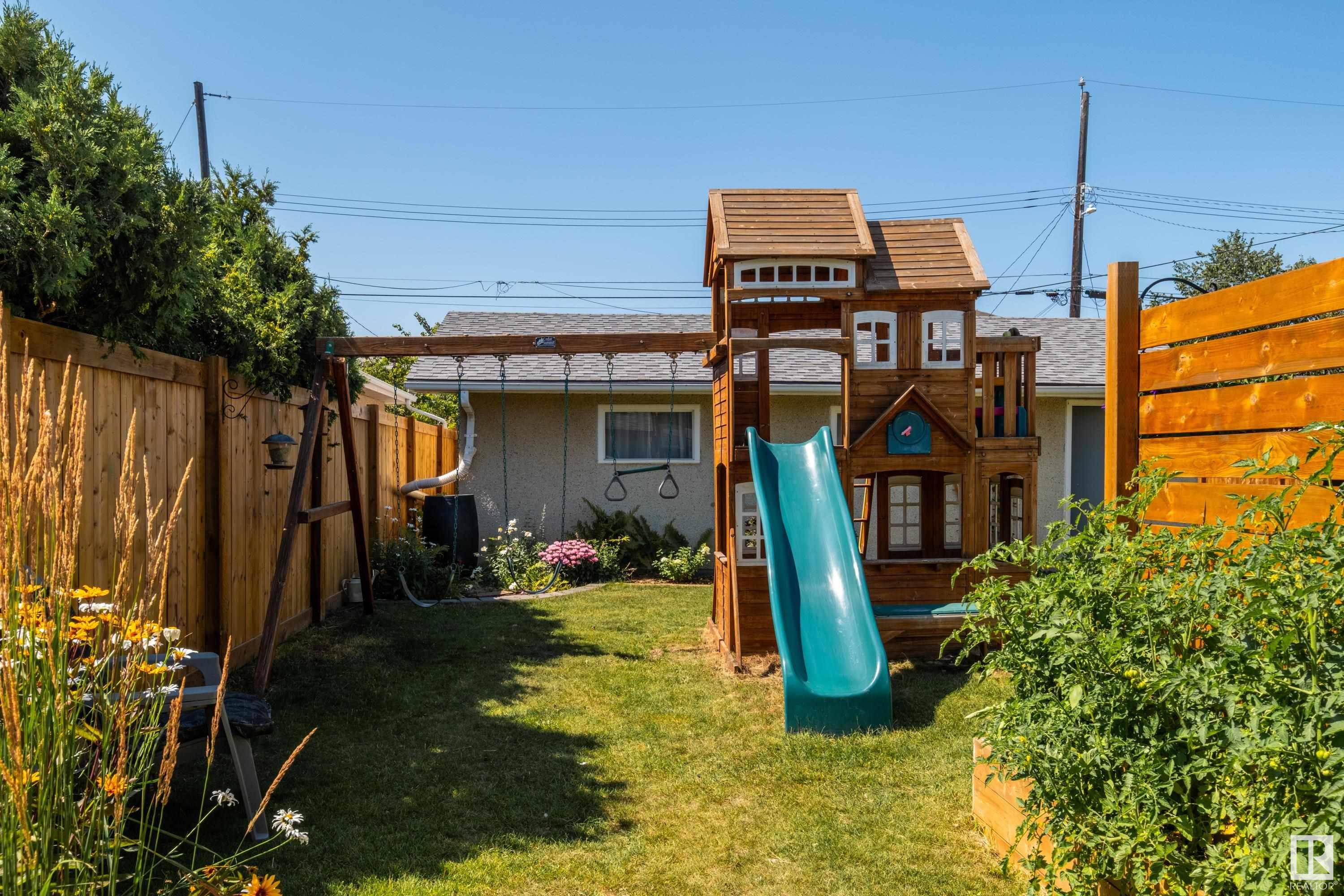 9106 154 ST NW