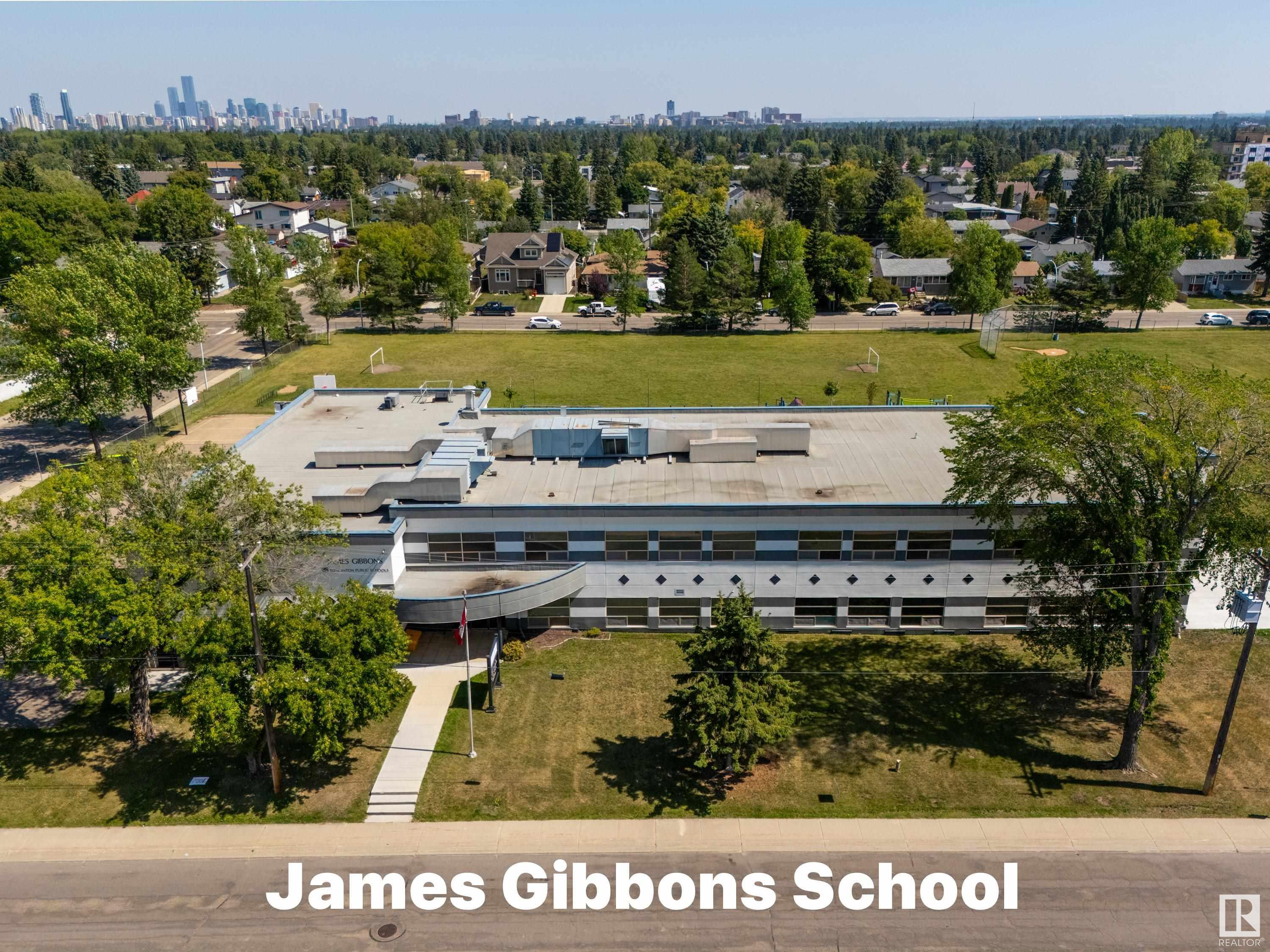 9106 154 ST NW
