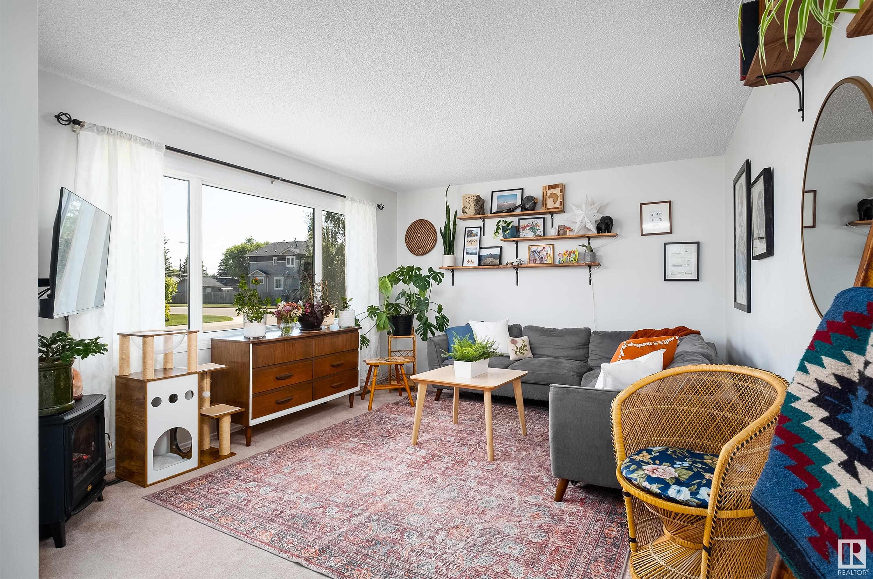9106 154 ST NW