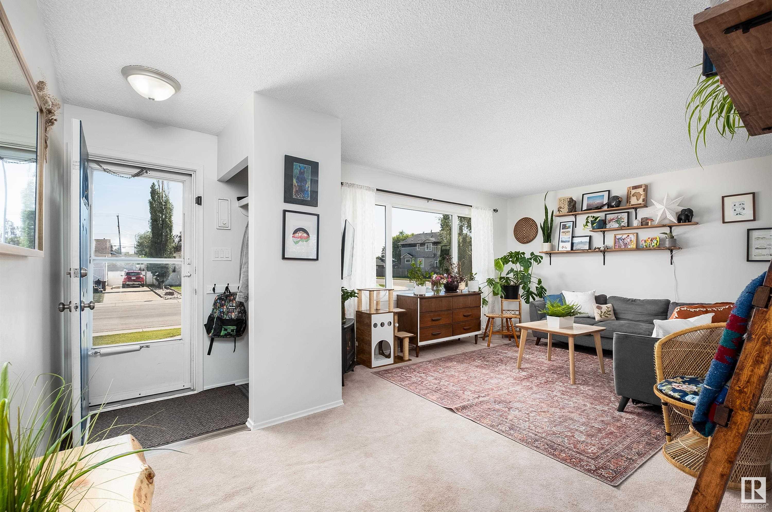 9106 154 ST NW