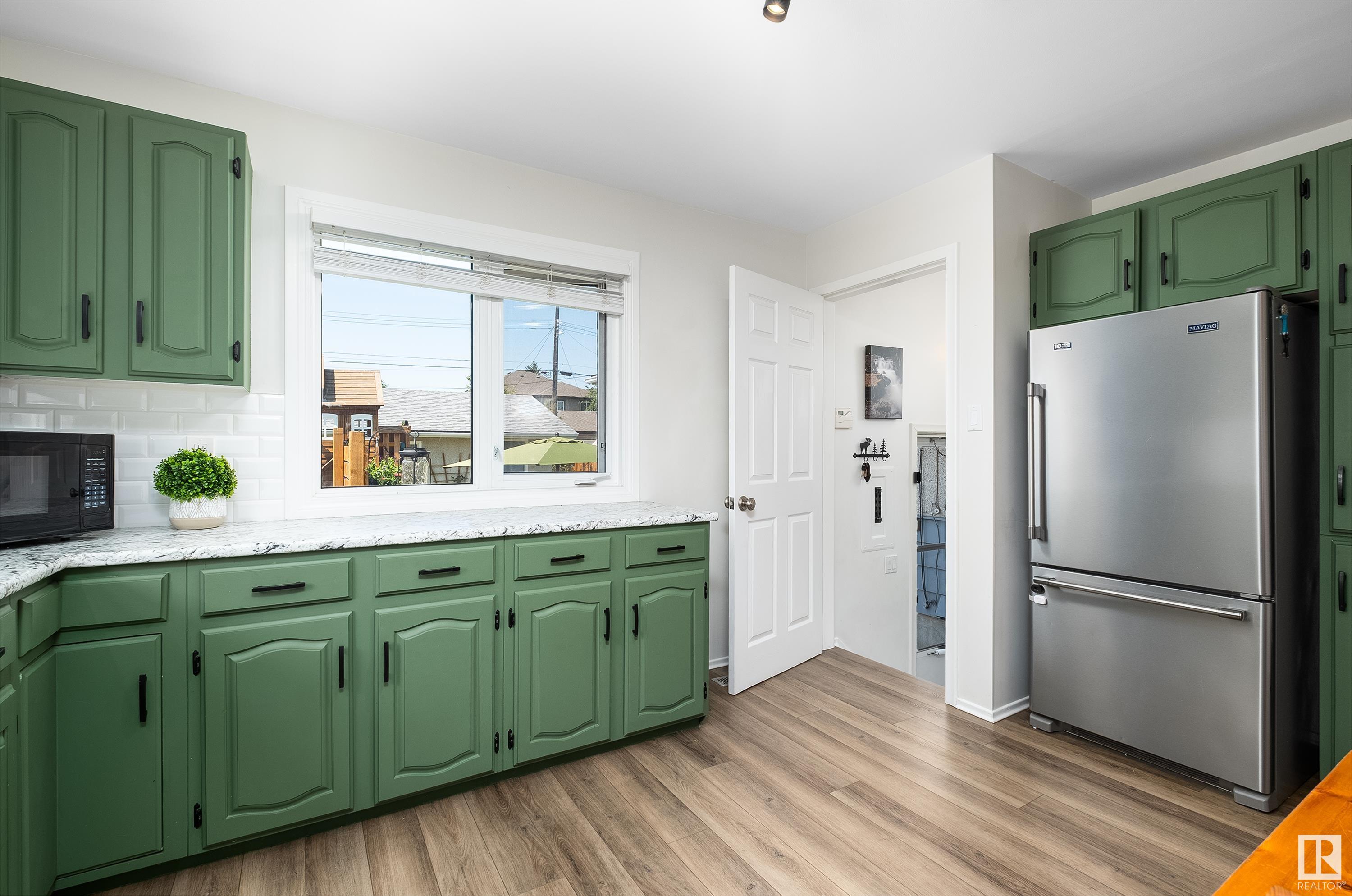9106 154 ST NW