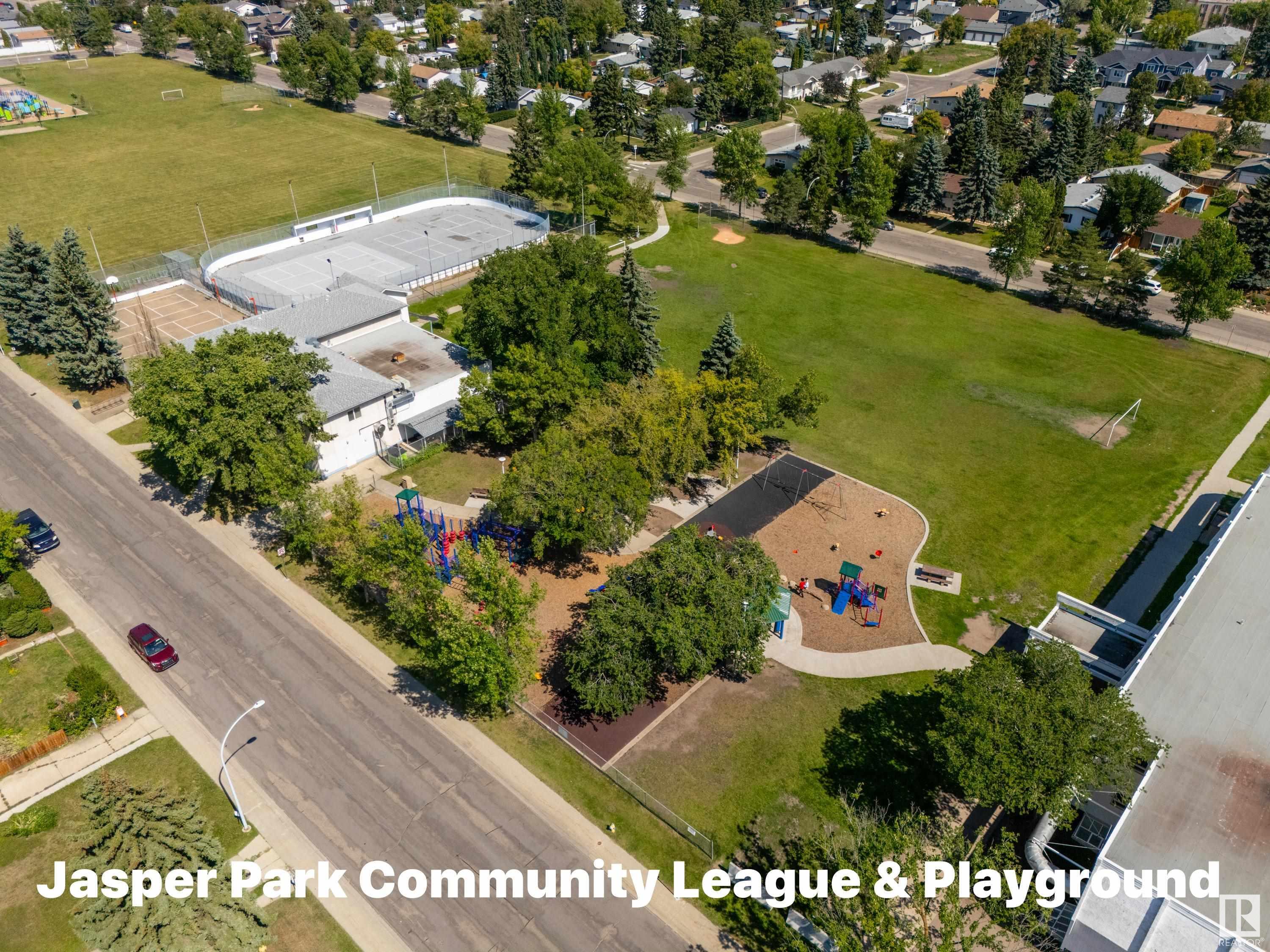 9106 154 ST NW