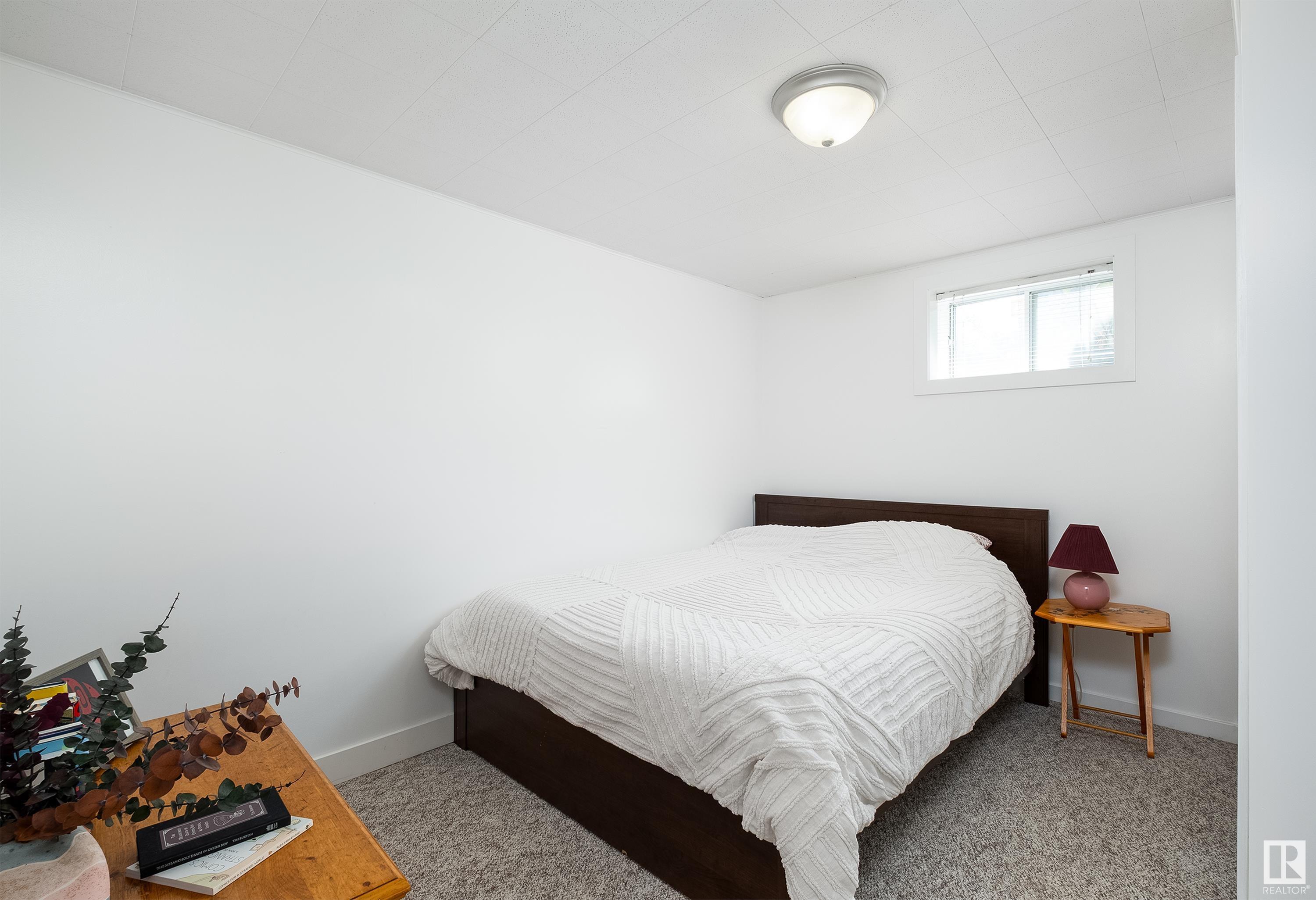 9106 154 ST NW