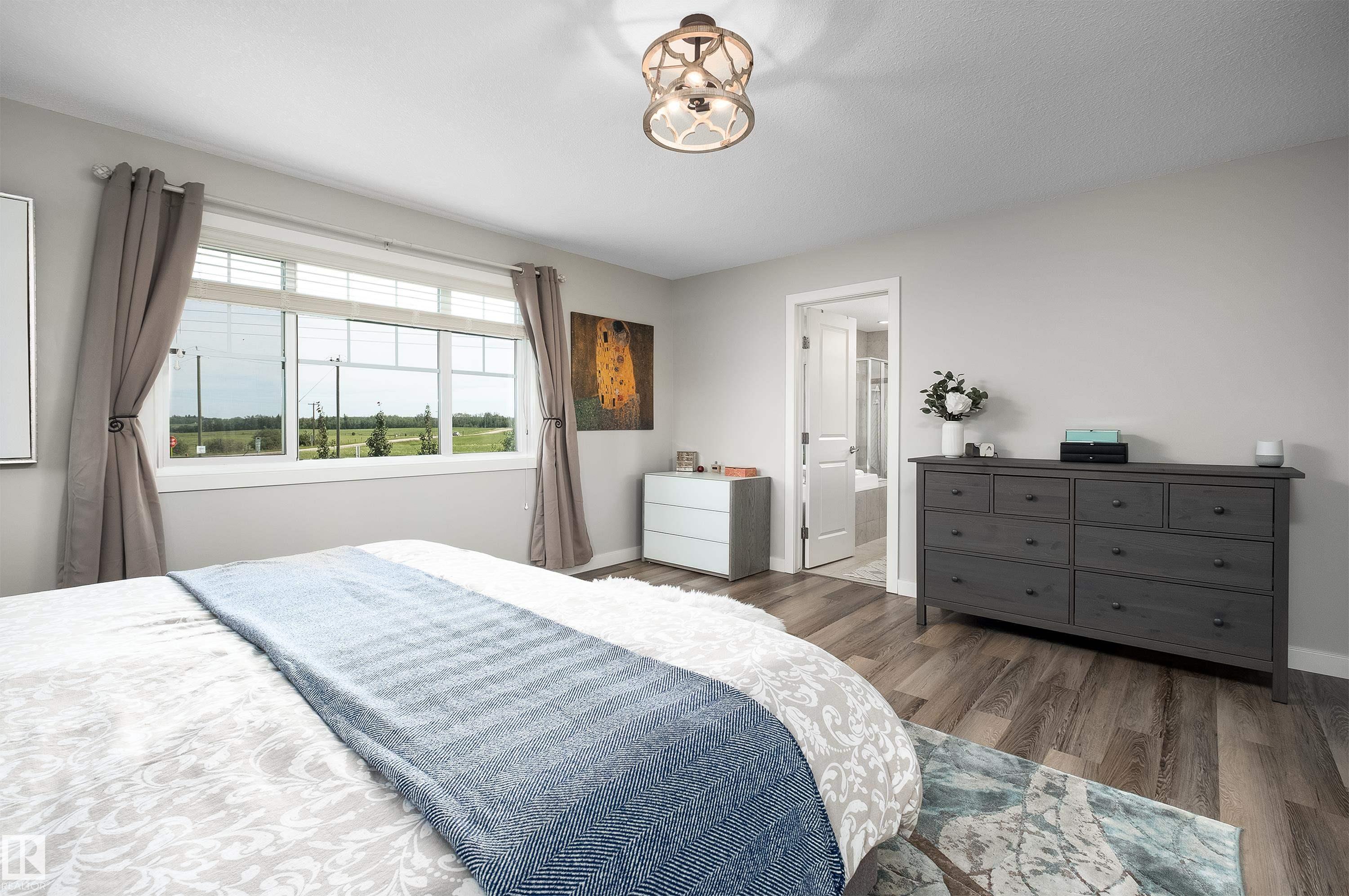 110 Rideau PL