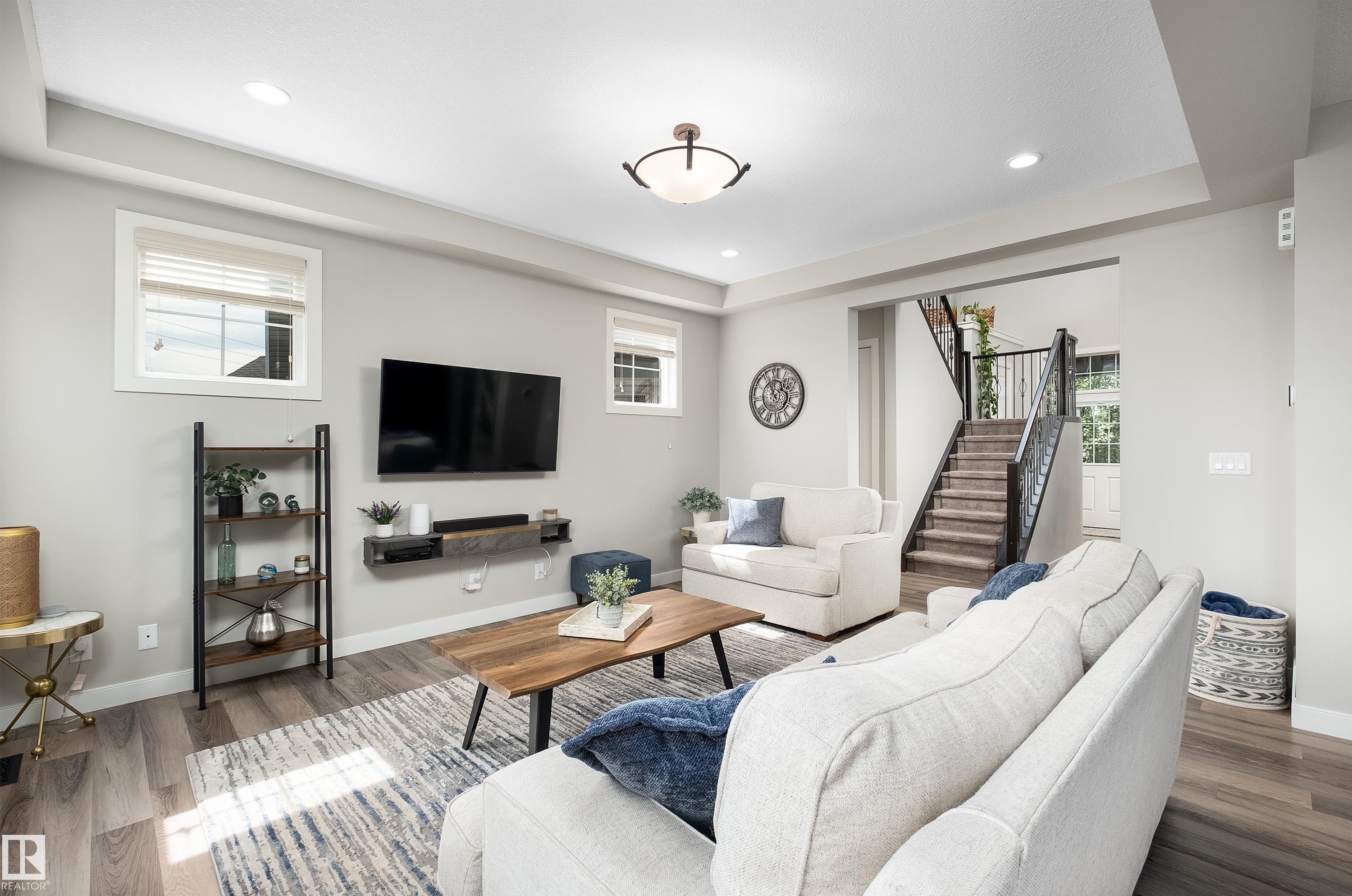 110 Rideau PL