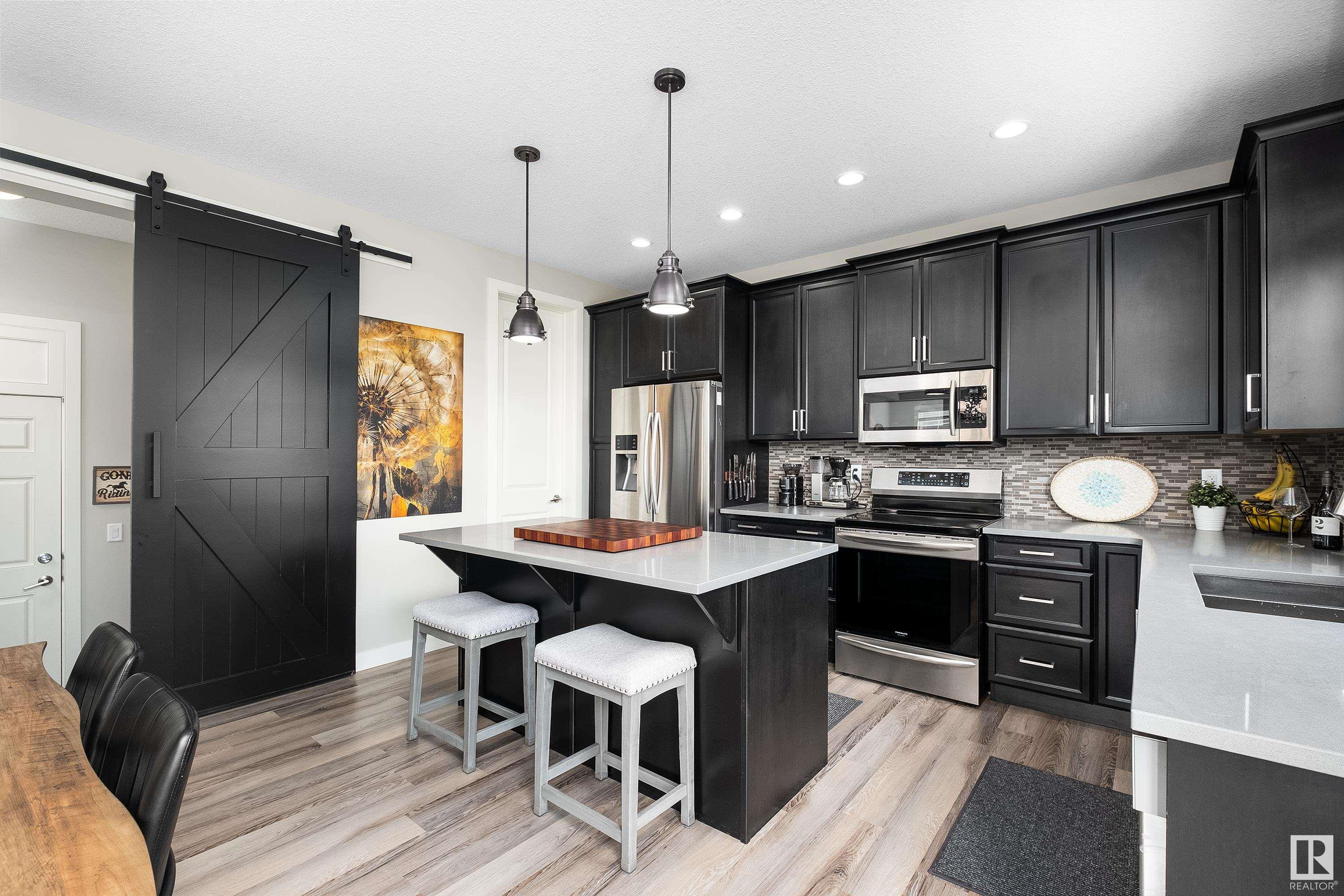 110 Rideau PL