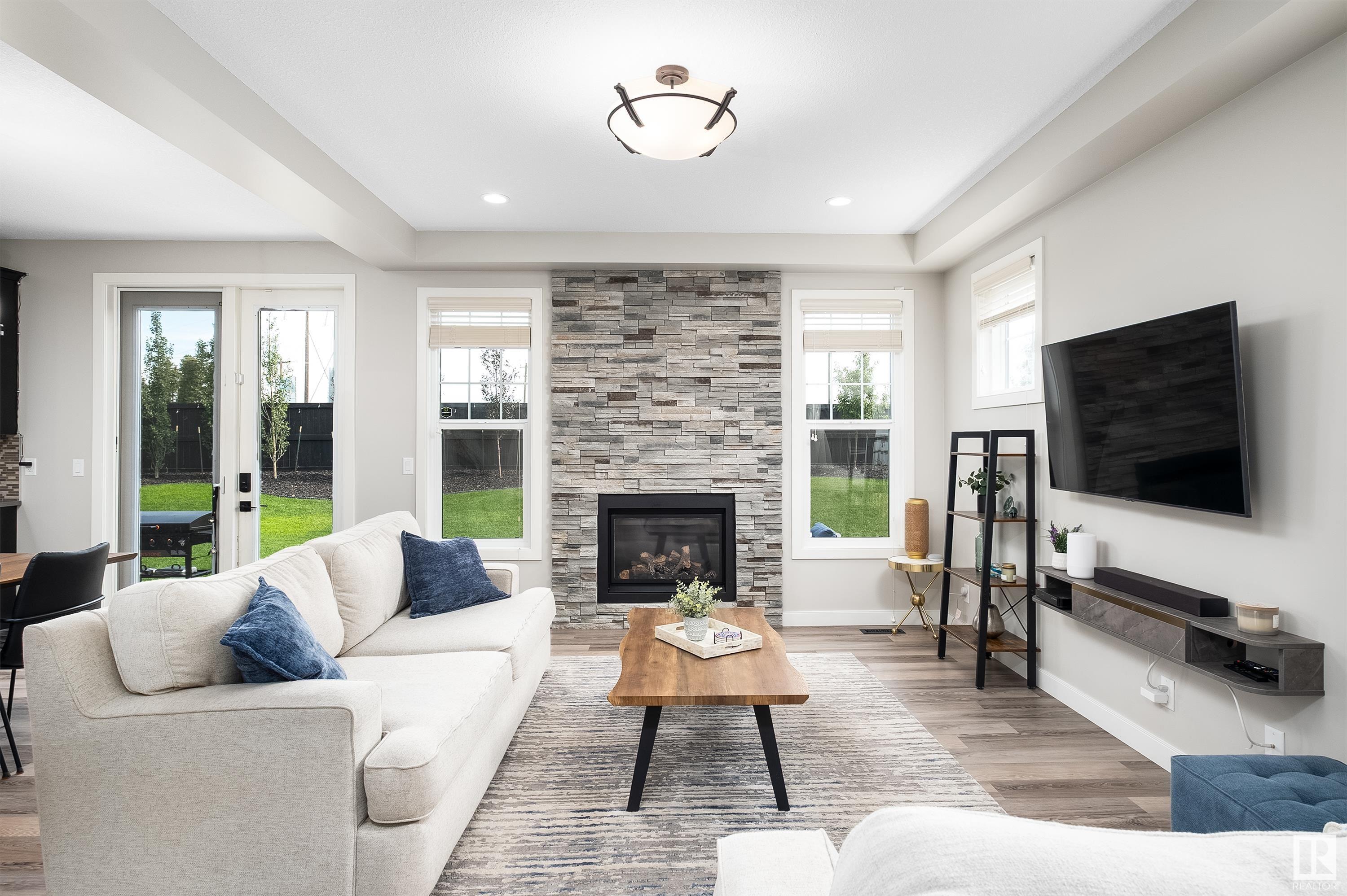 110 Rideau PL