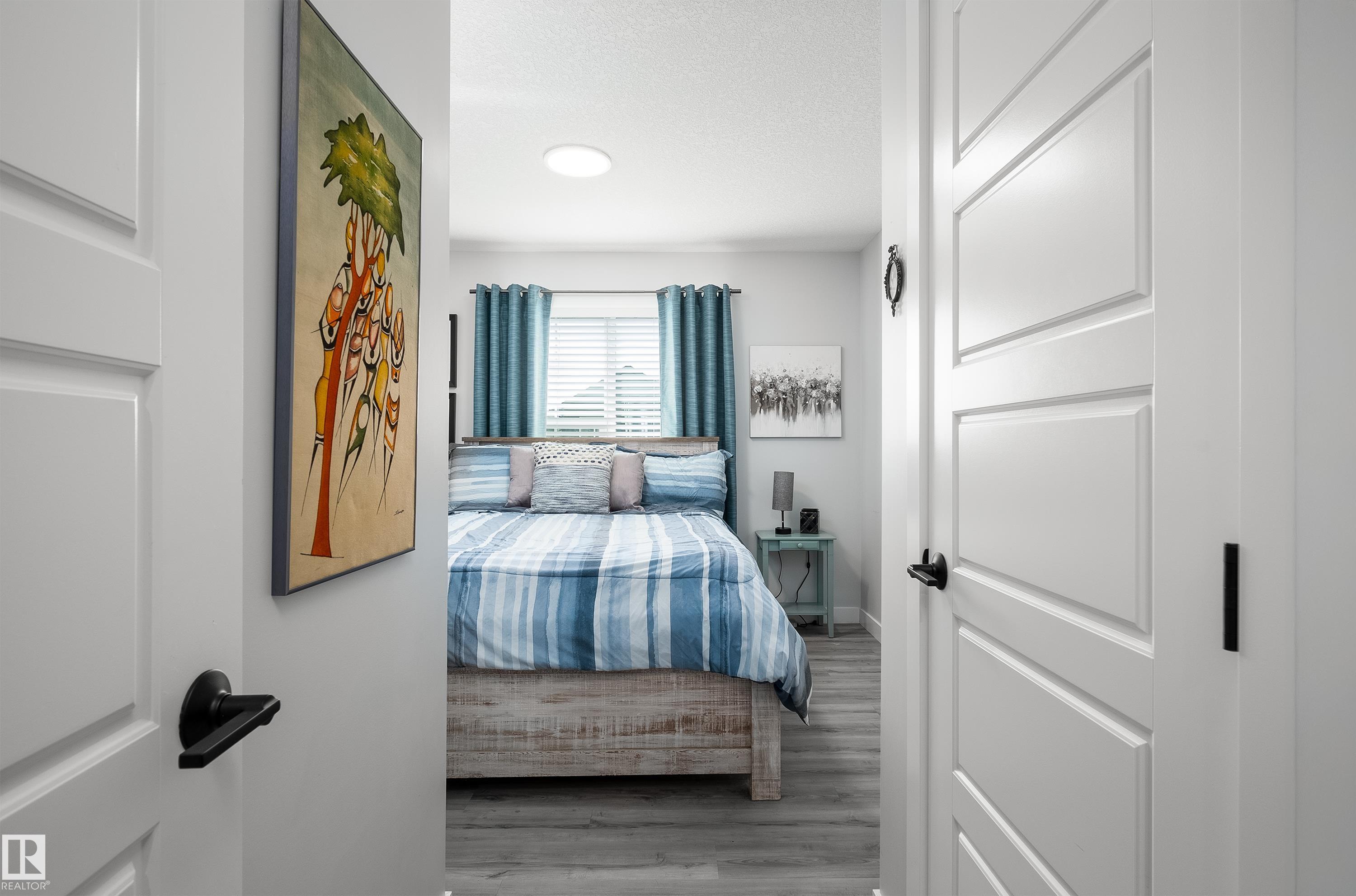 20892 131 AV NW