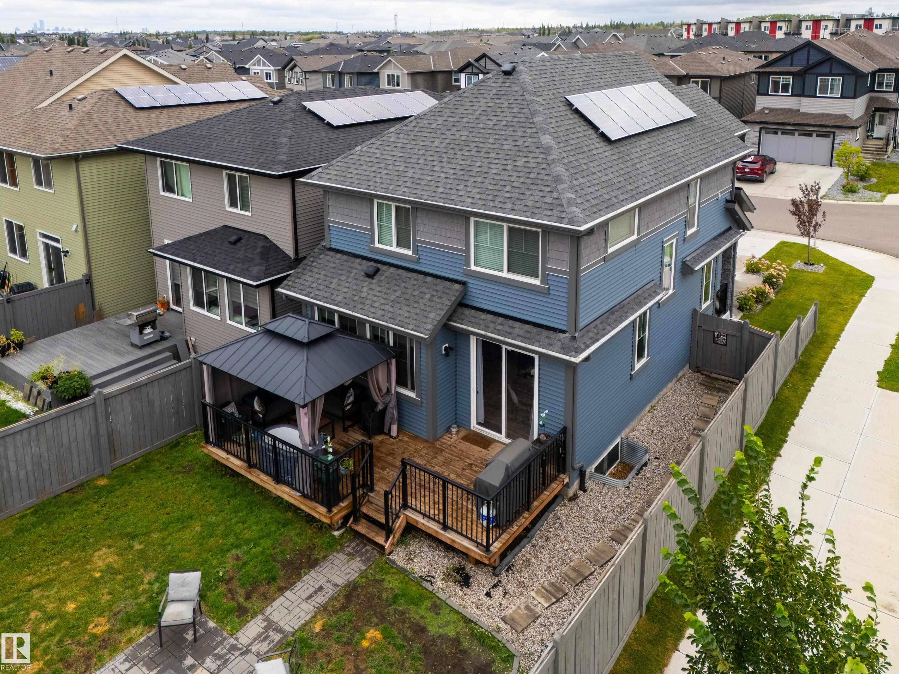 20892 131 AV NW