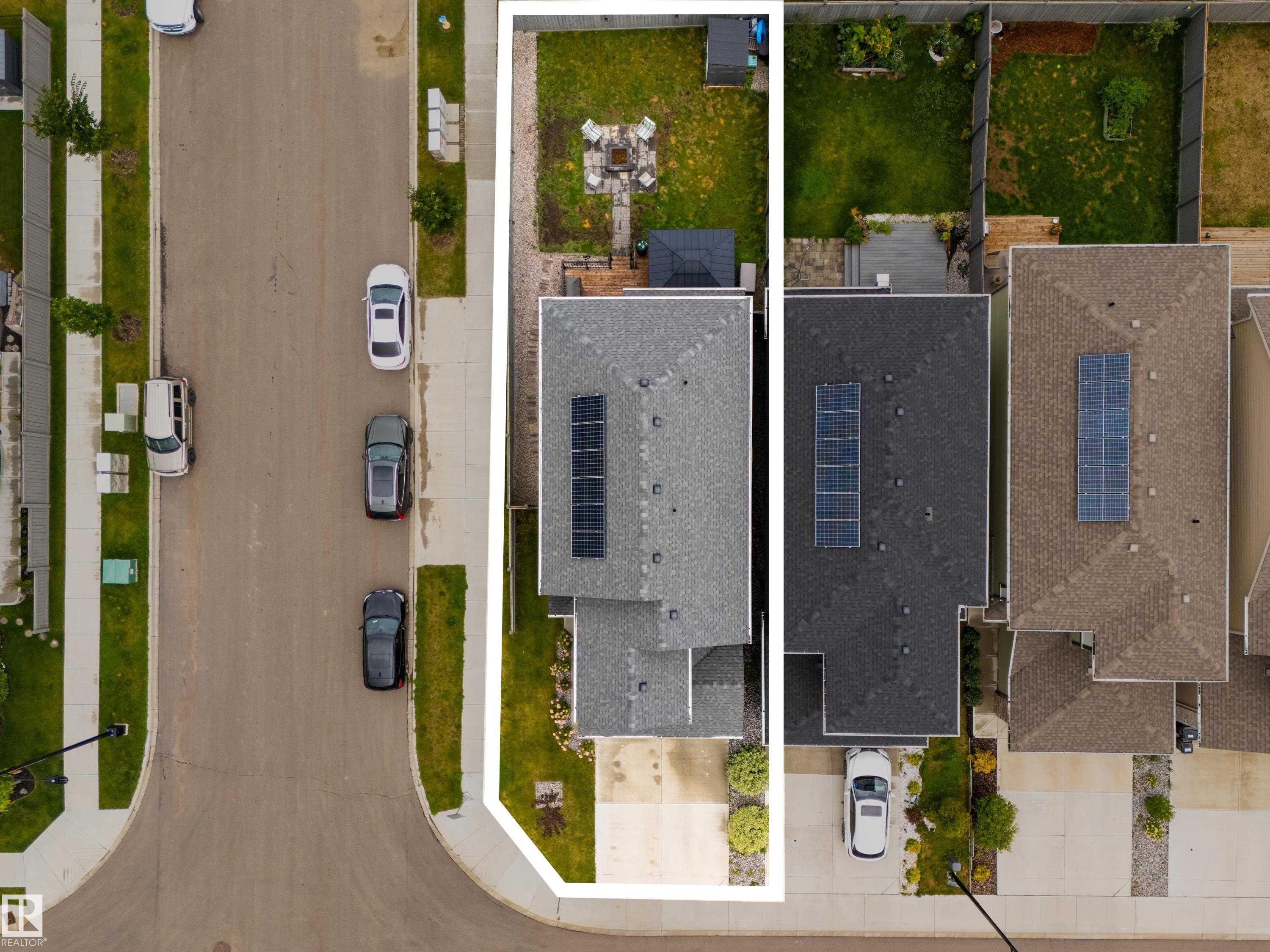 20892 131 AV NW