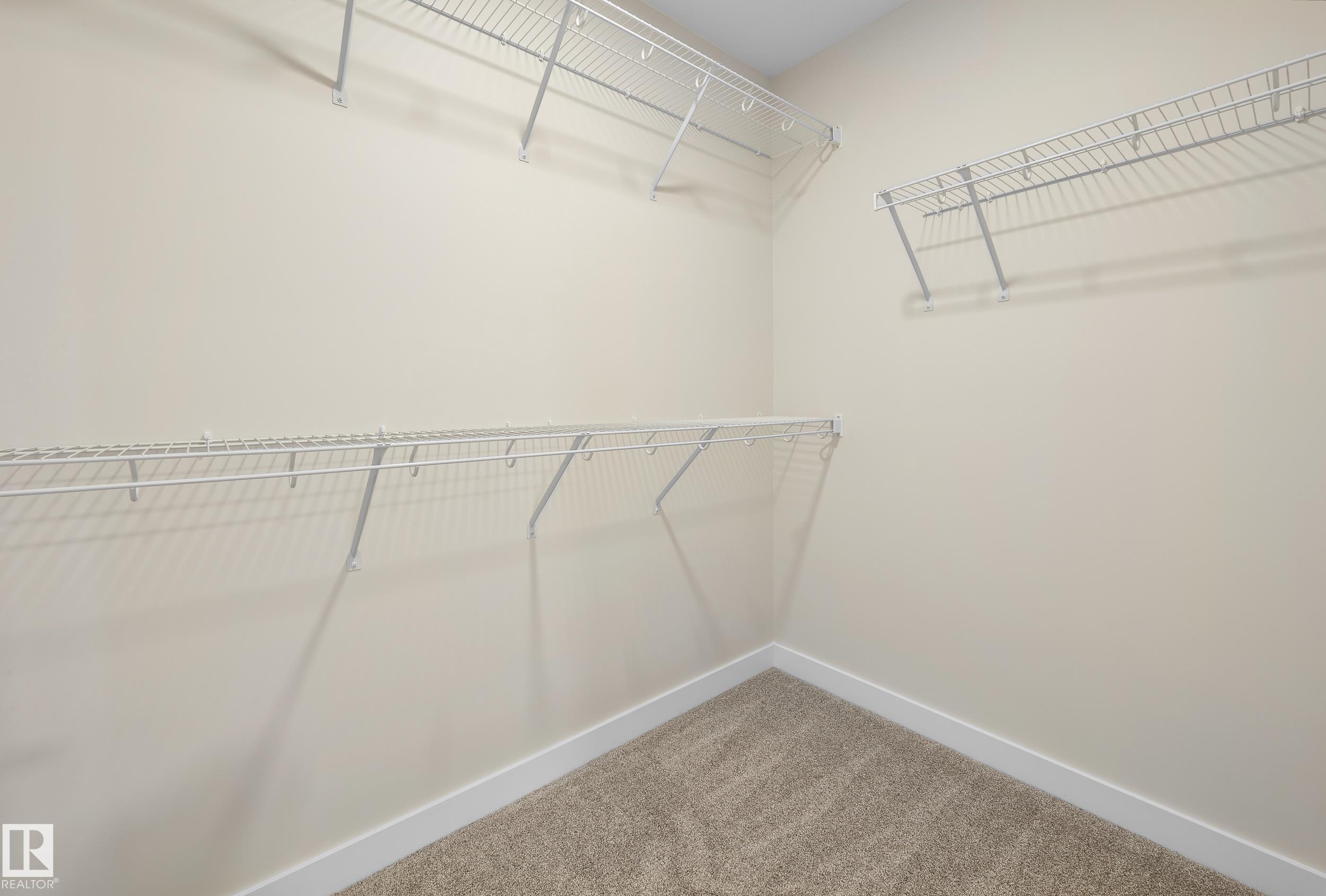 9336 221 ST NW