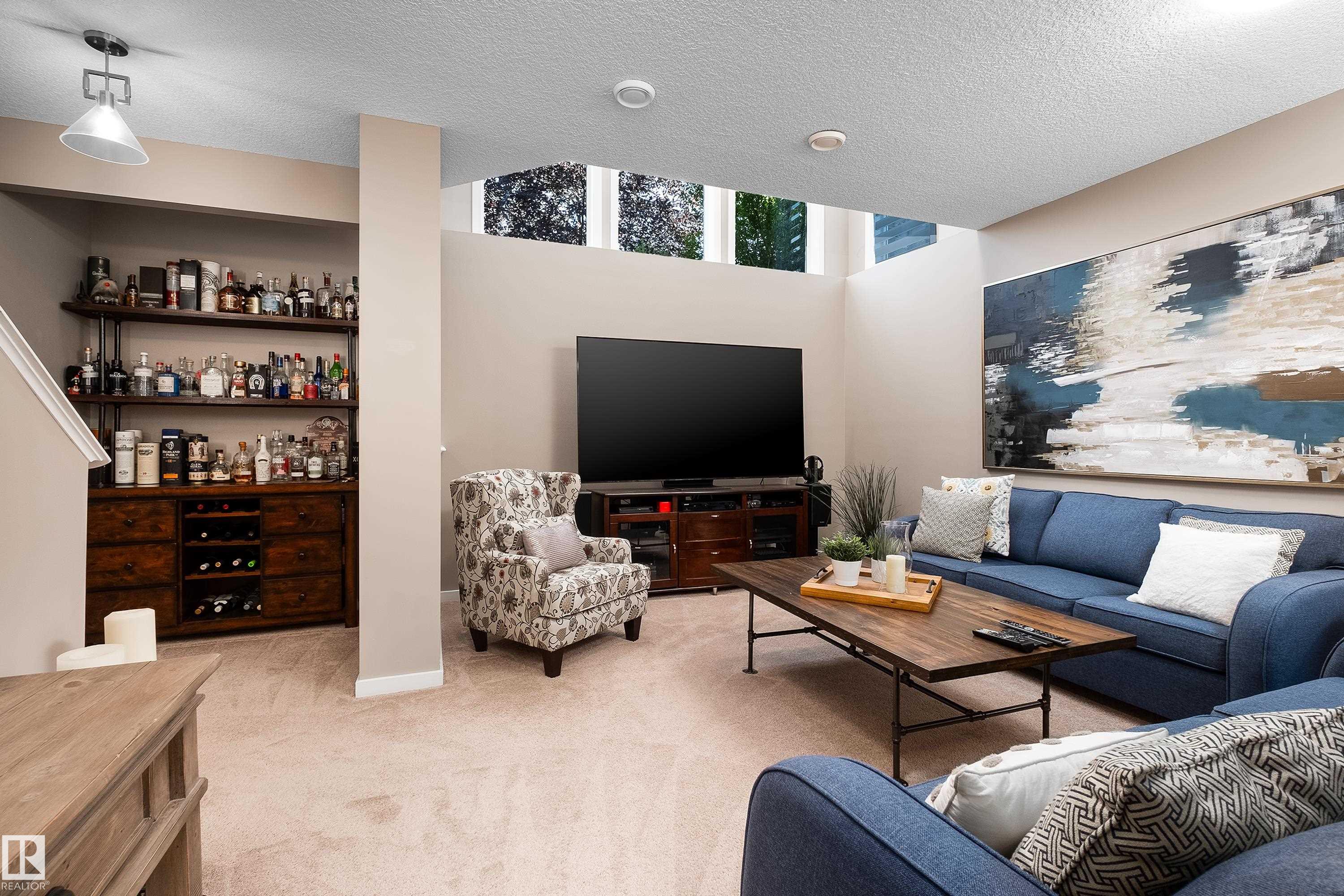 3053 Arthurs CR SW