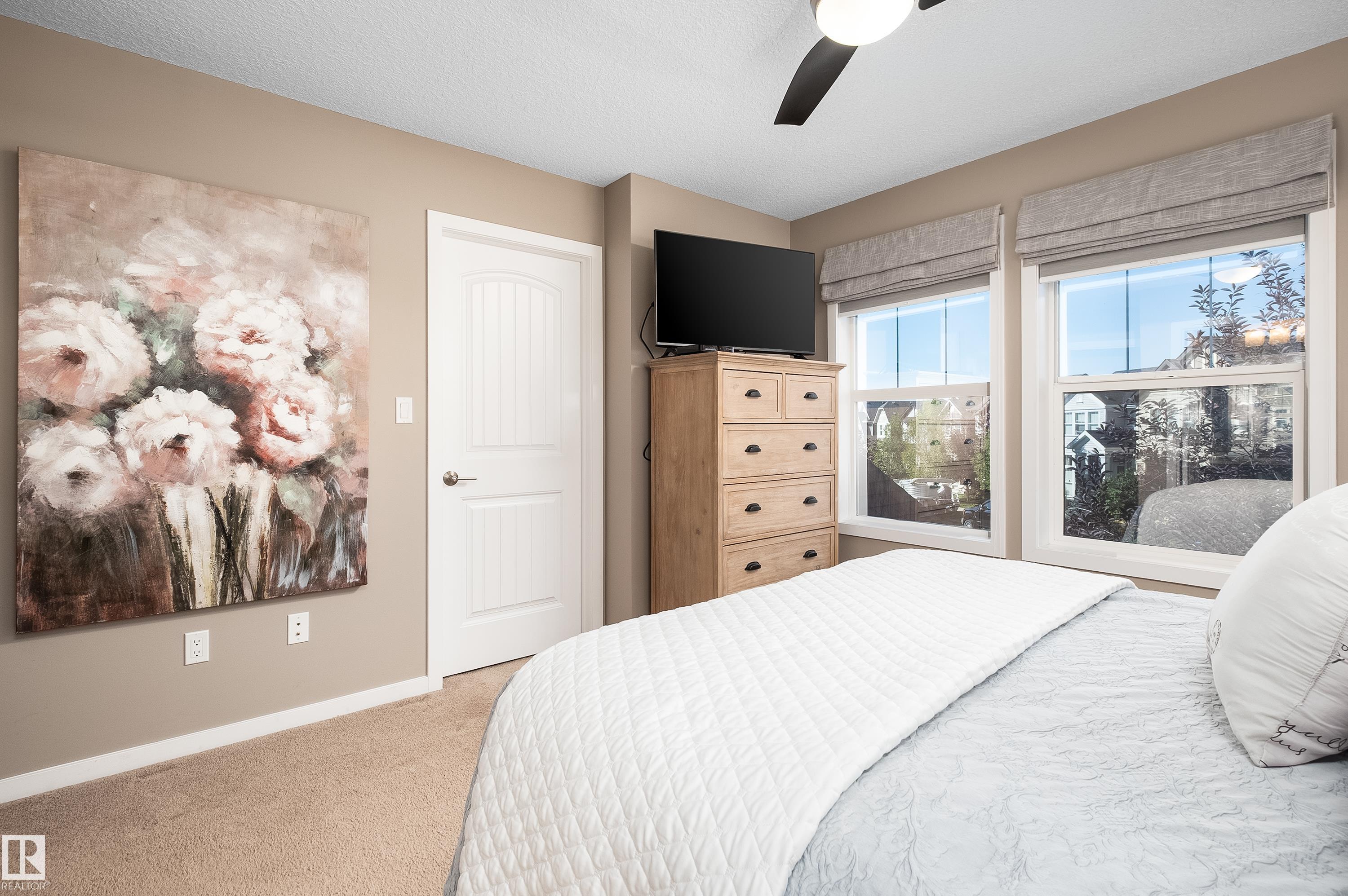 3053 Arthurs CR SW