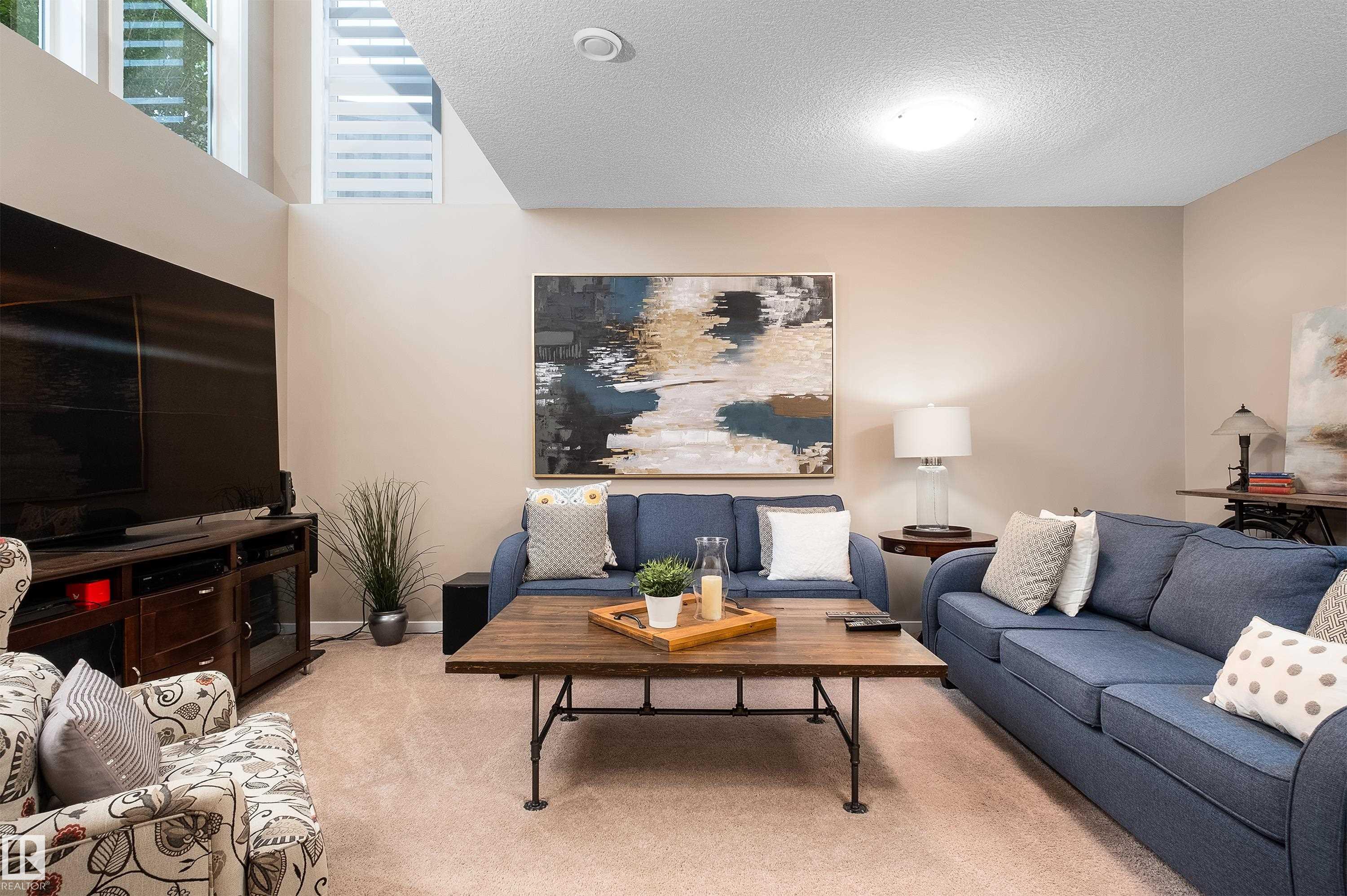 3053 Arthurs CR SW