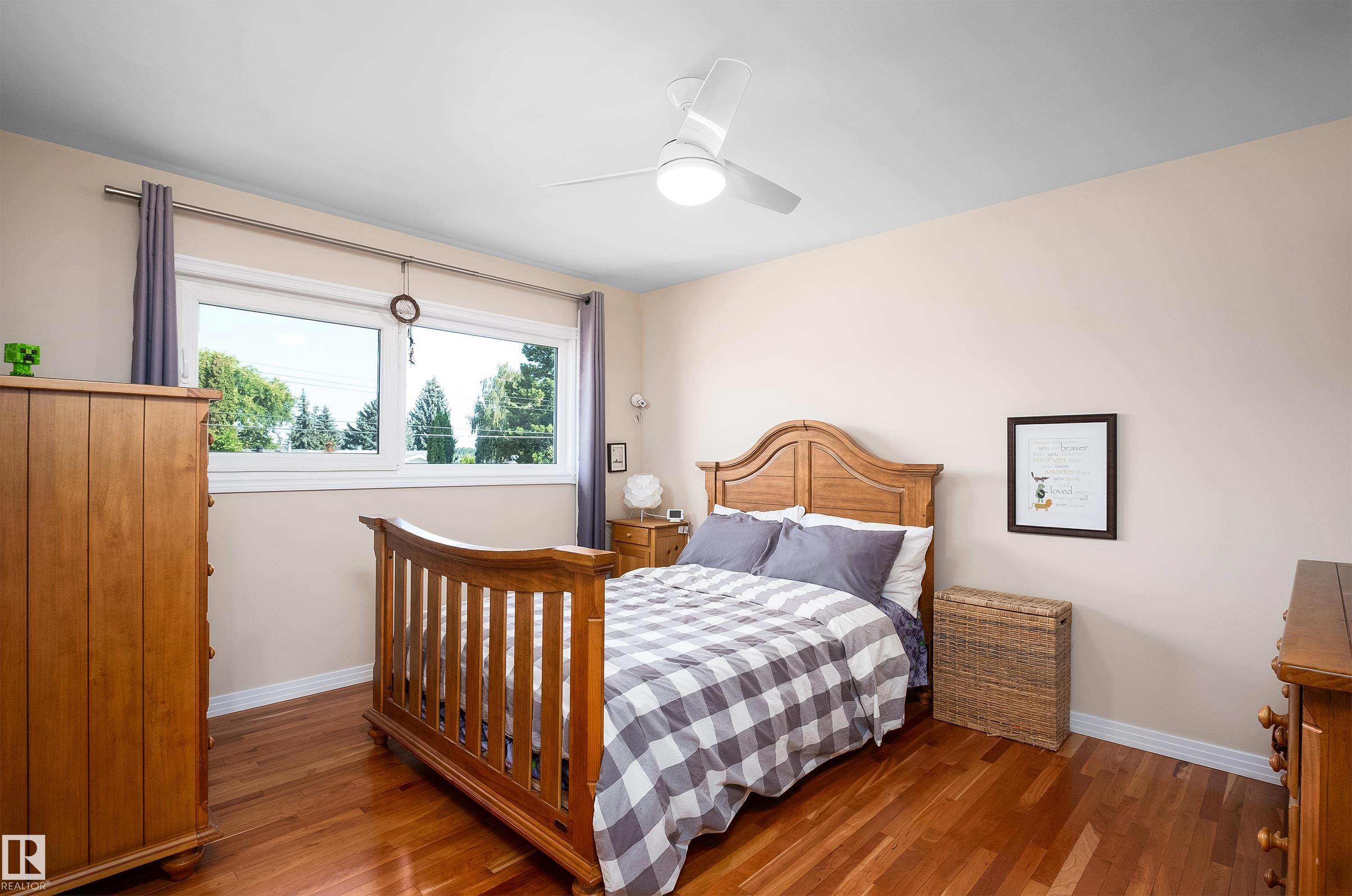 7708 106A AV NW
