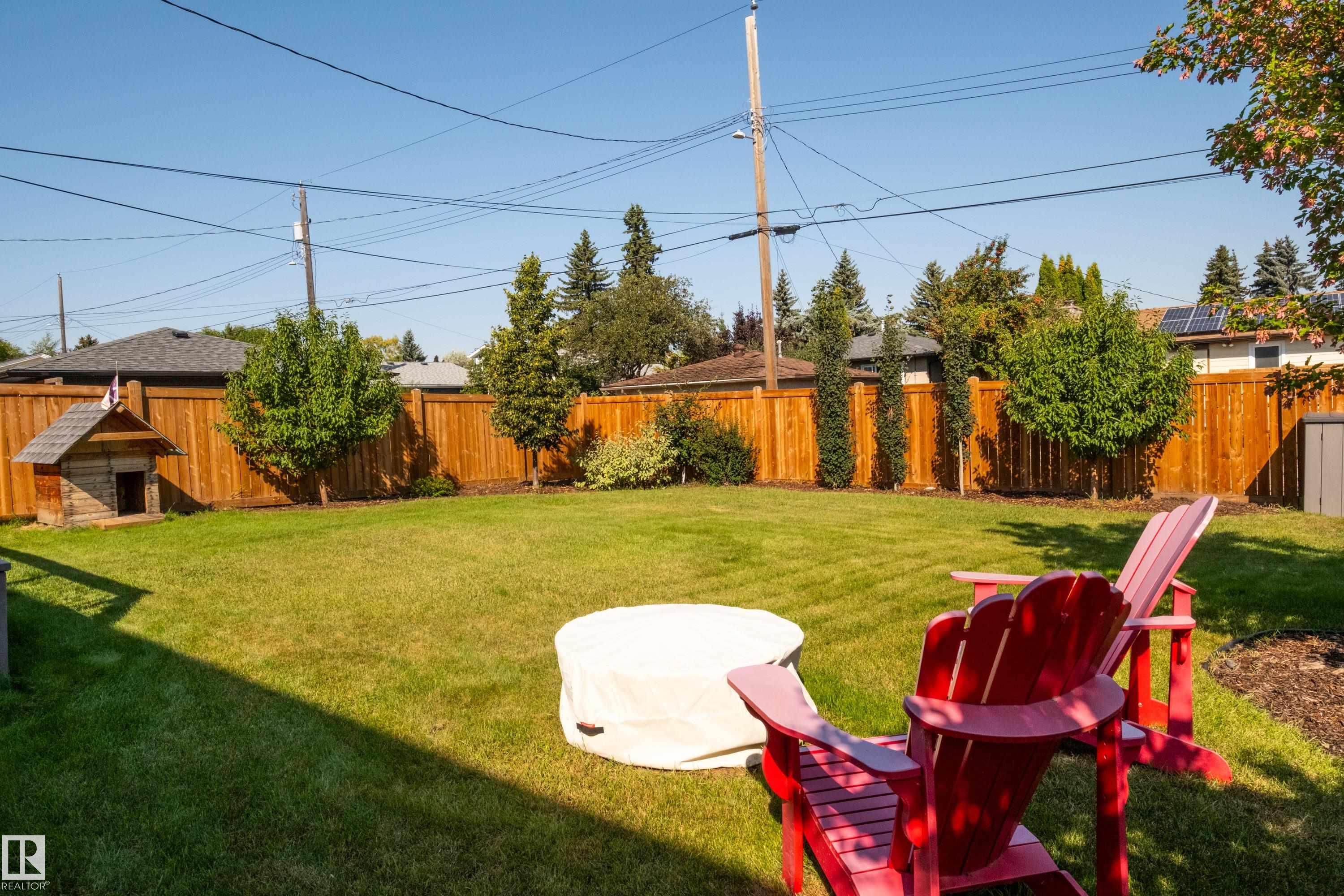 7708 106A AV NW