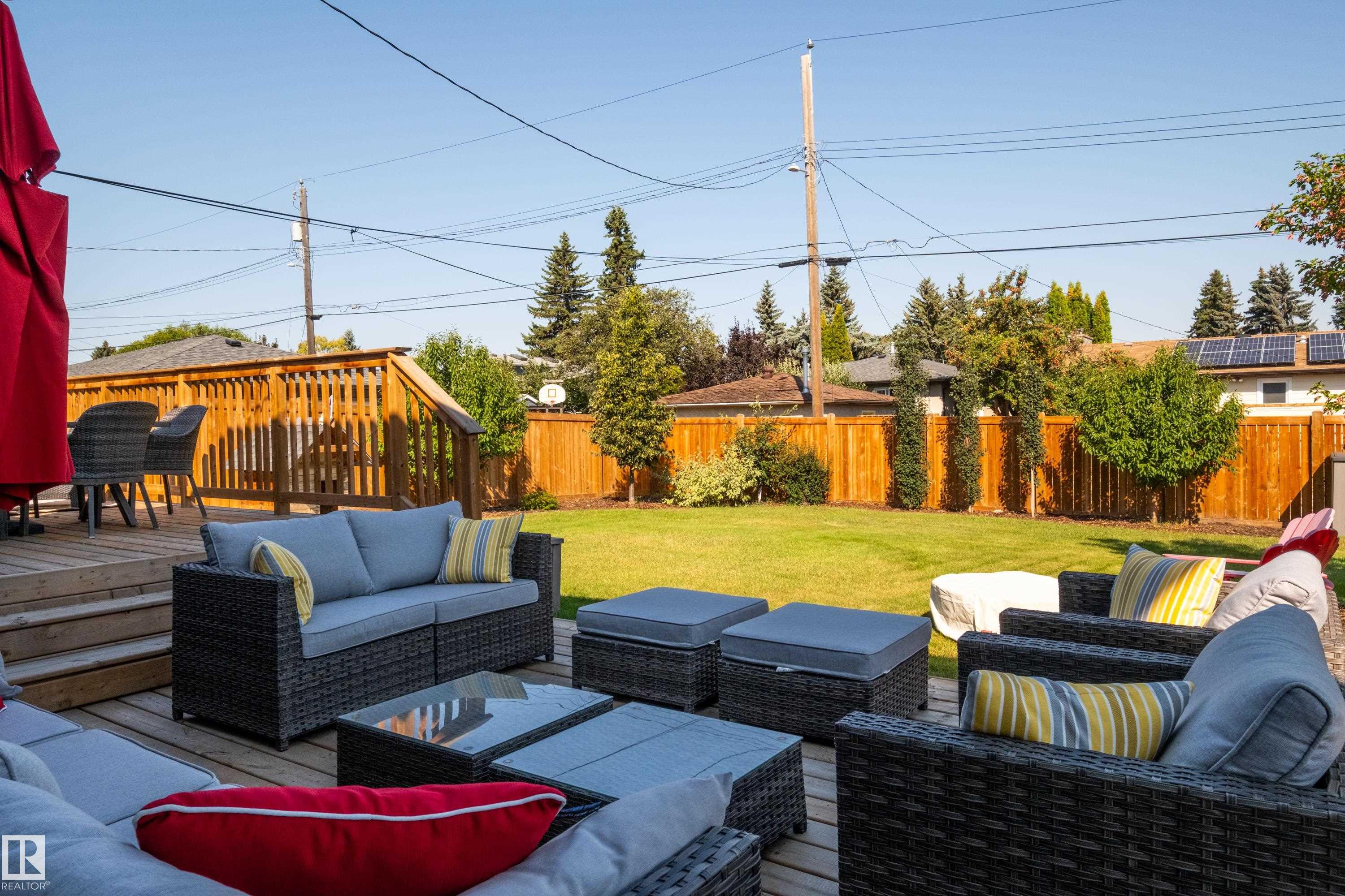 7708 106A AV NW