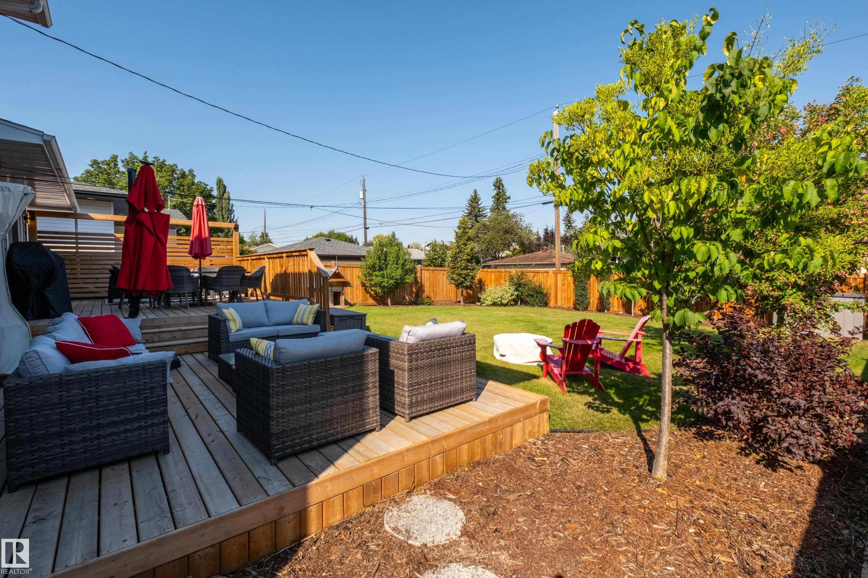 7708 106A AV NW