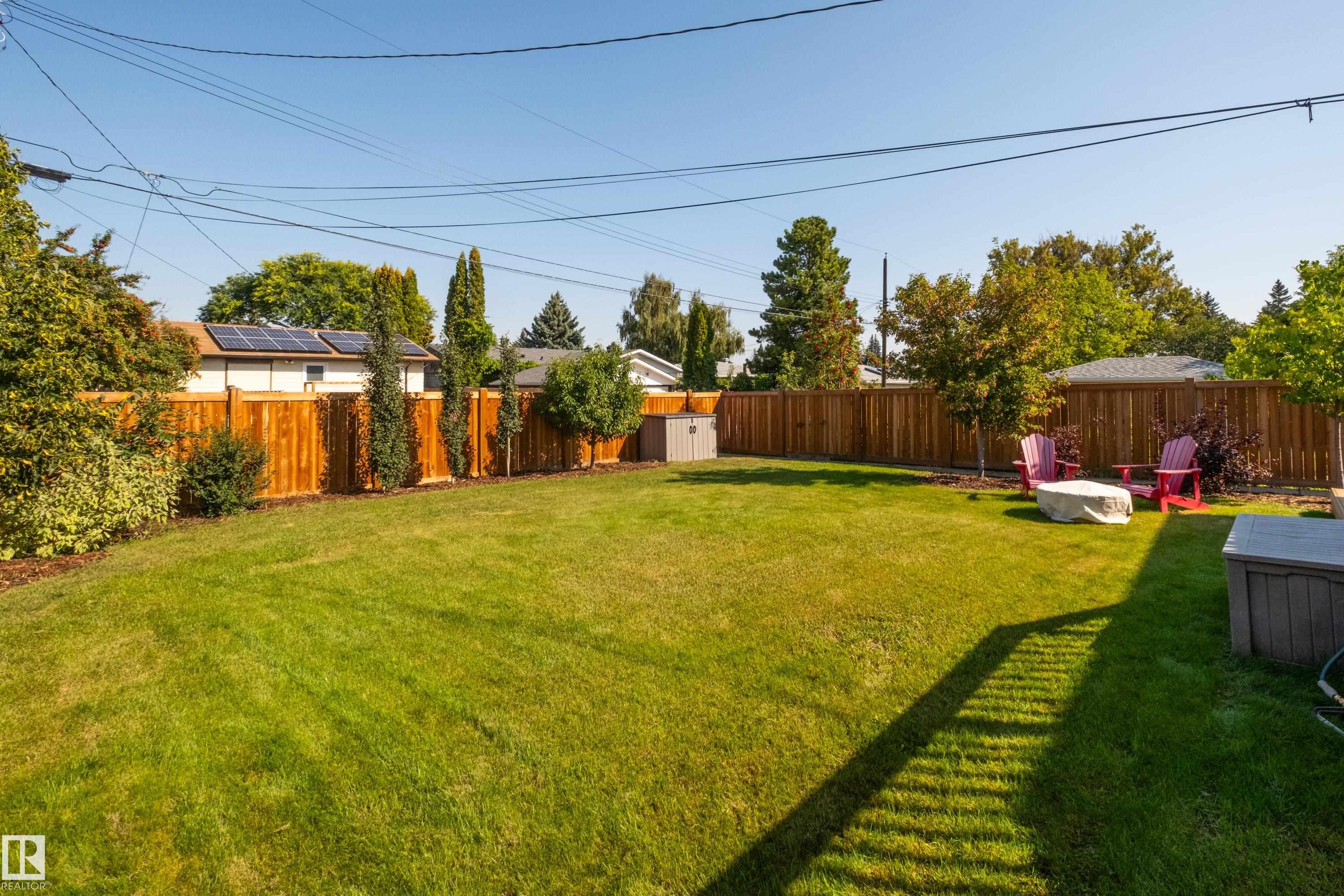 7708 106A AV NW