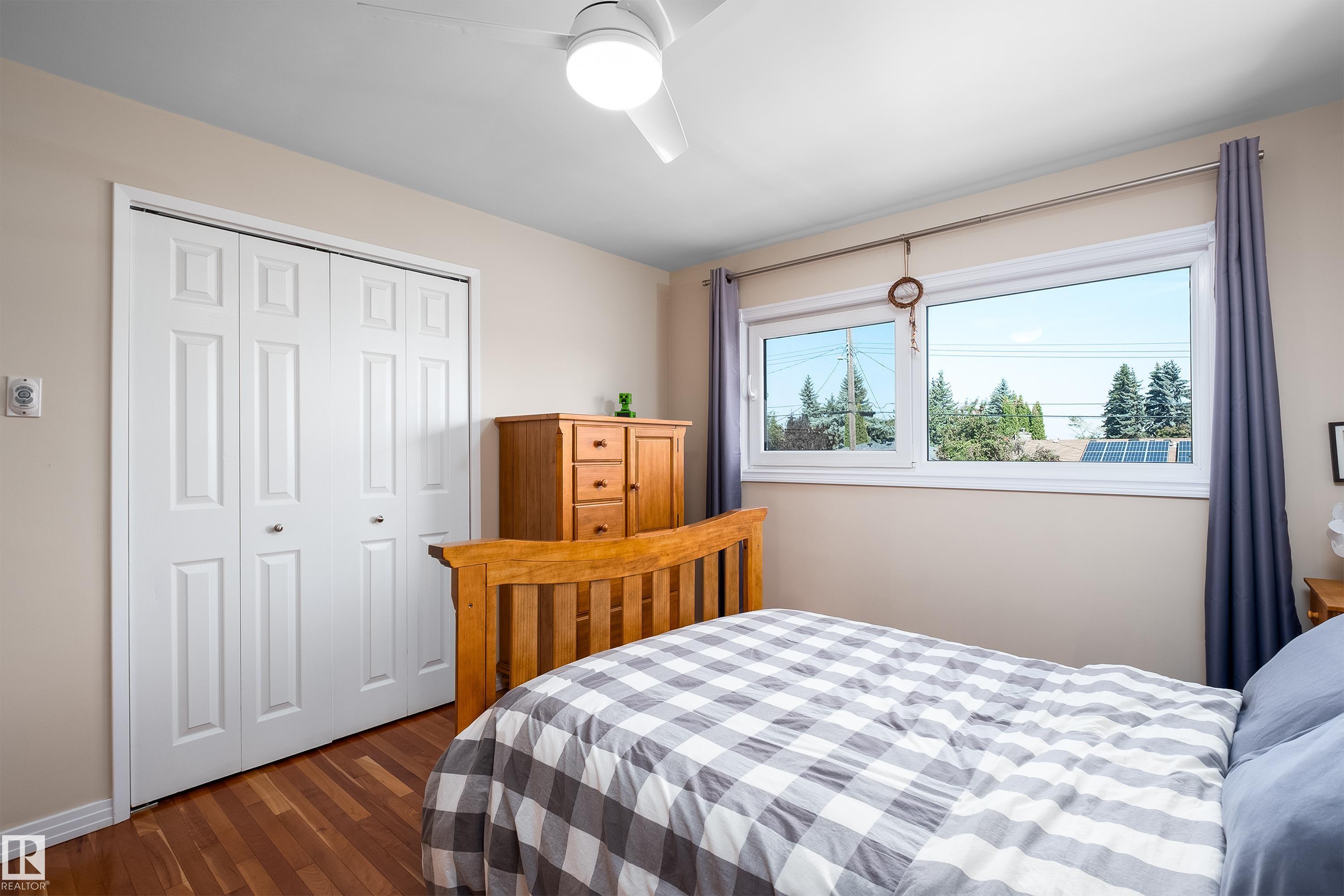 7708 106A AV NW