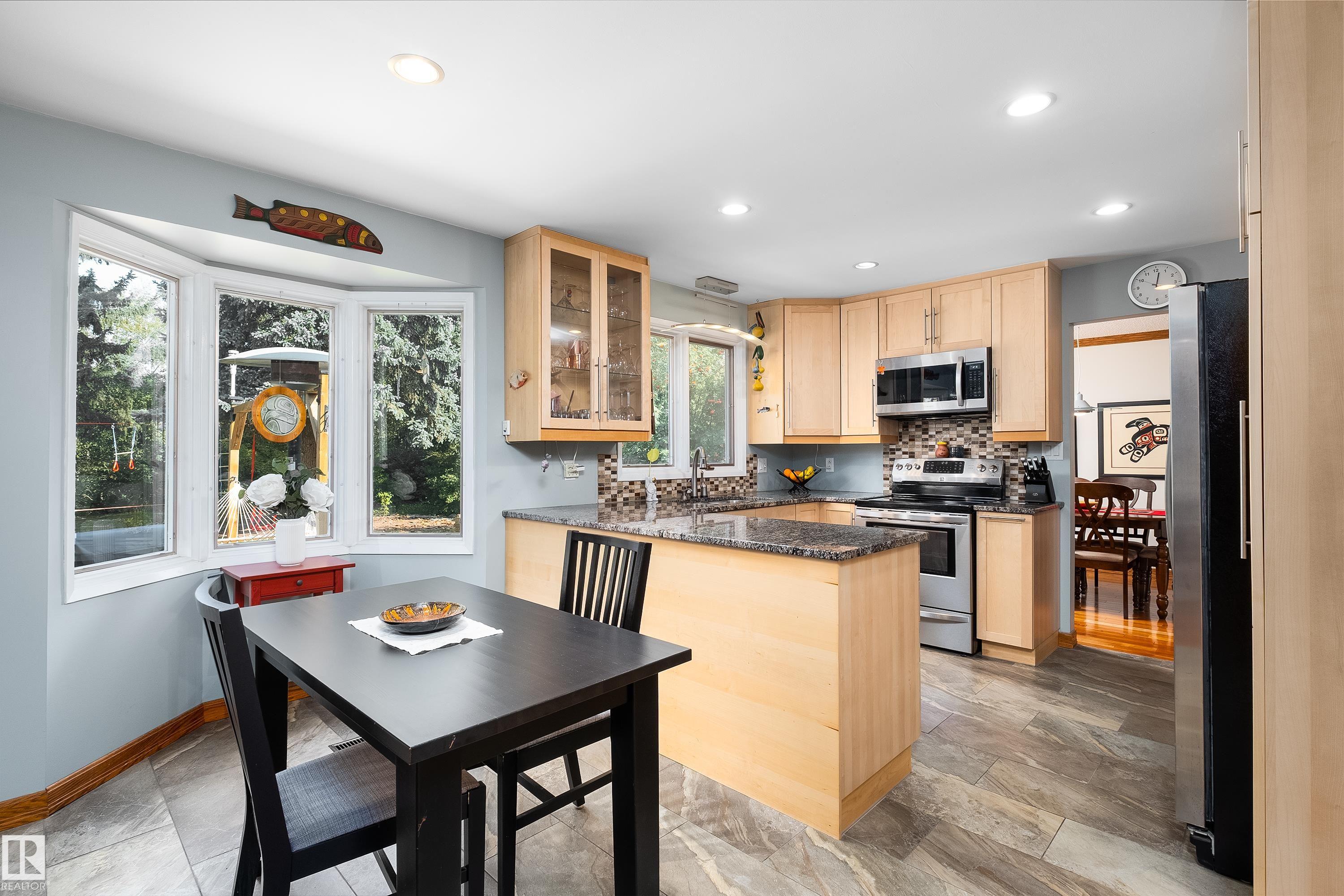 279 Westridge RD NW