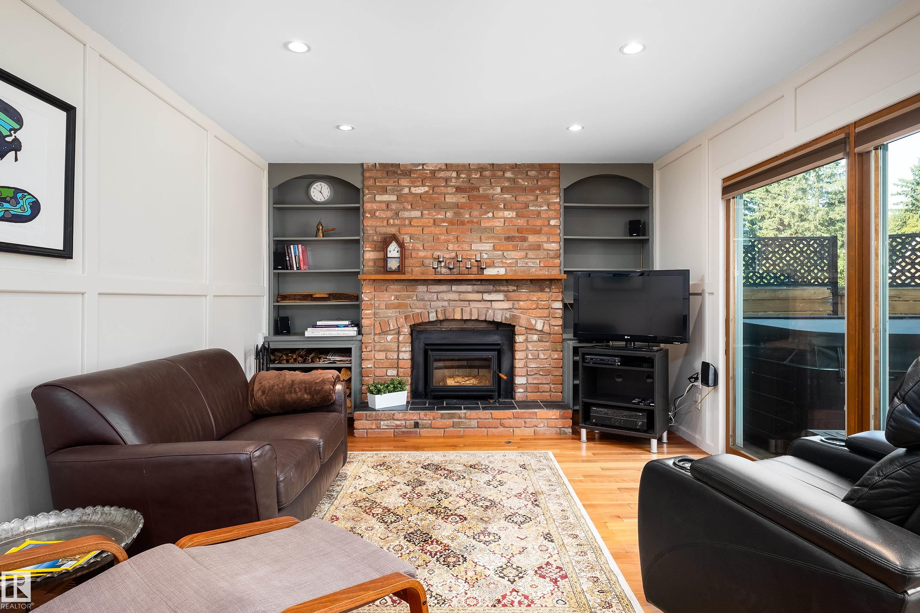 279 Westridge RD NW