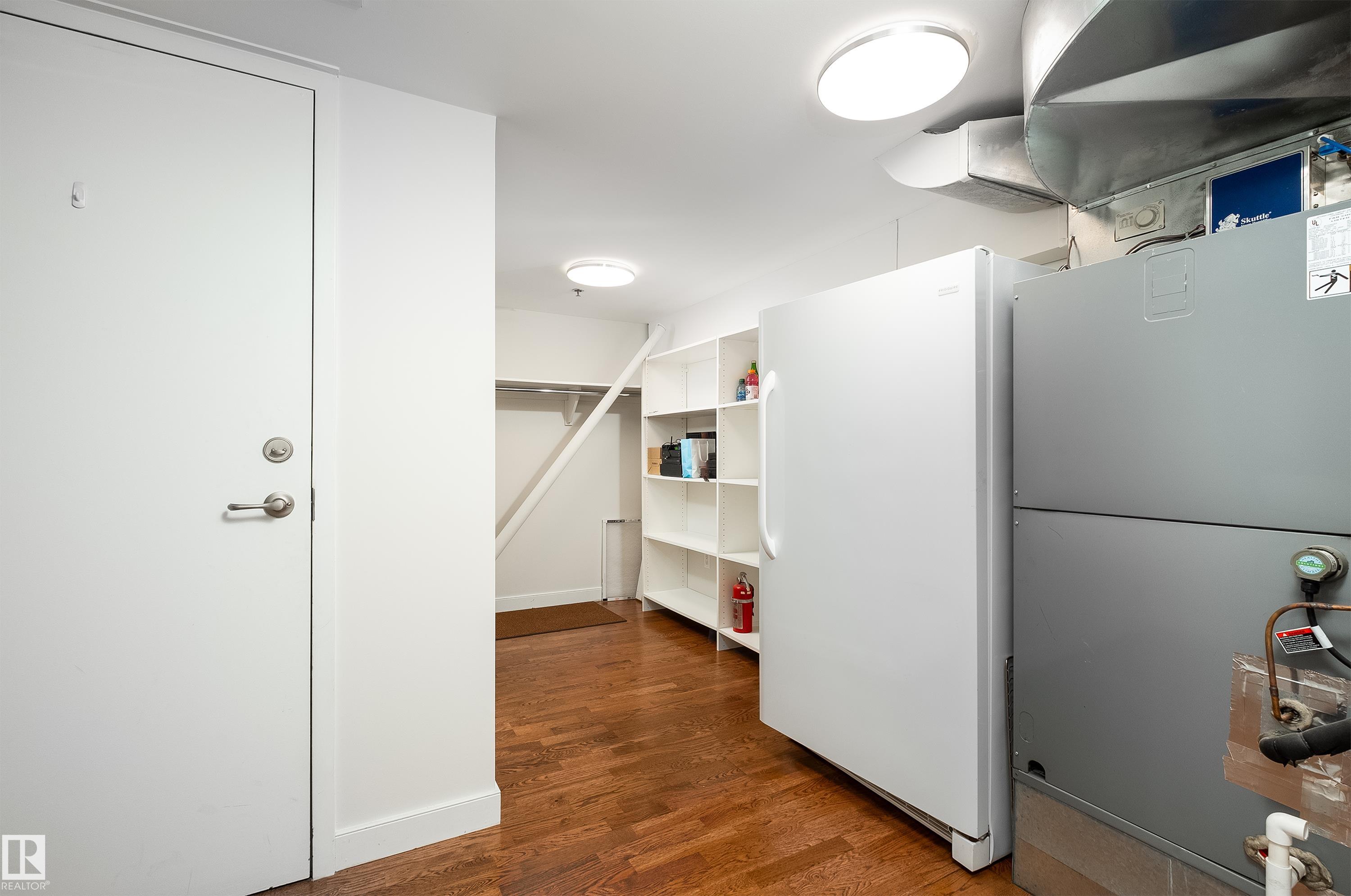 #1402 10731 Saskatchewan DR NW