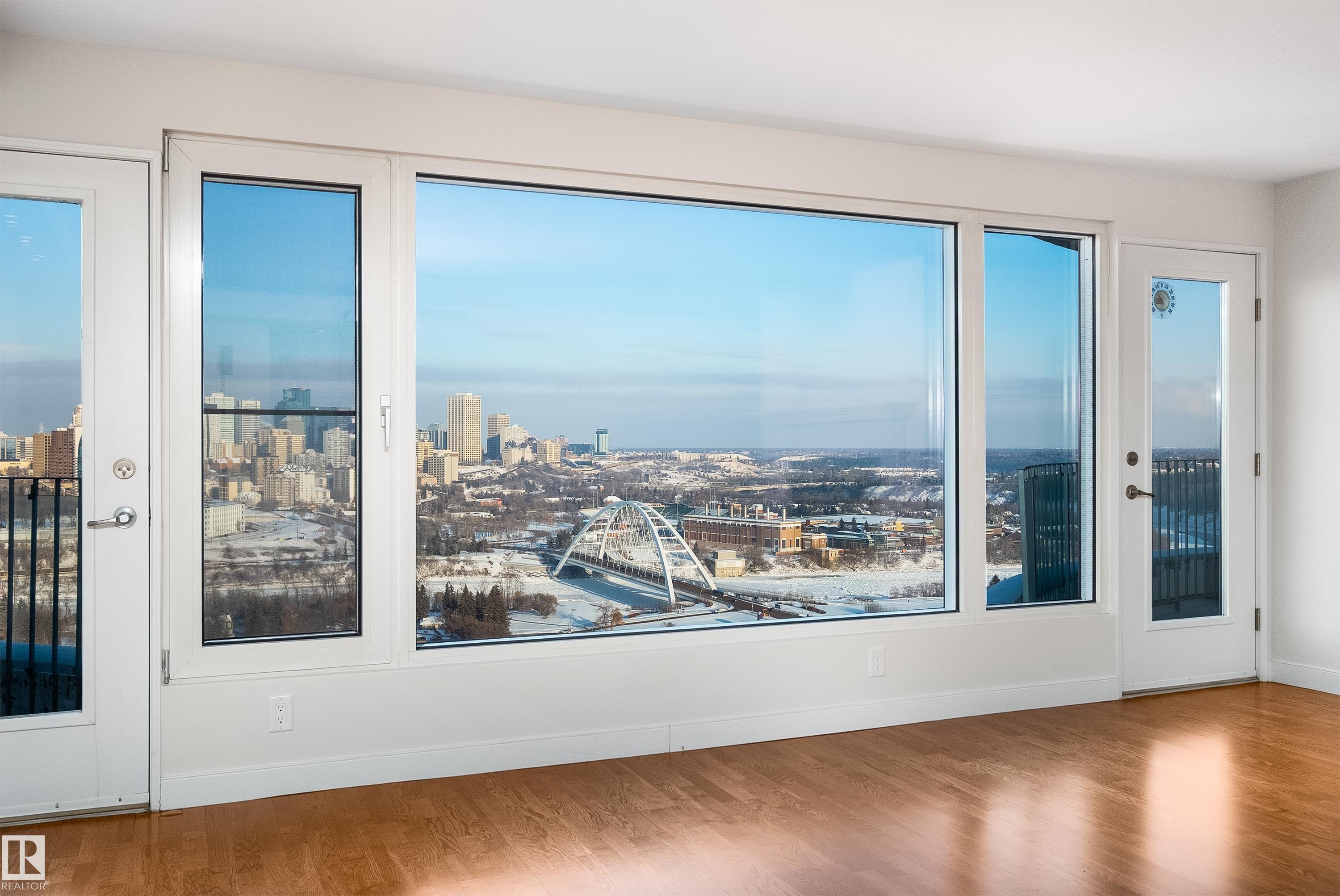 #1402 10731 Saskatchewan DR NW