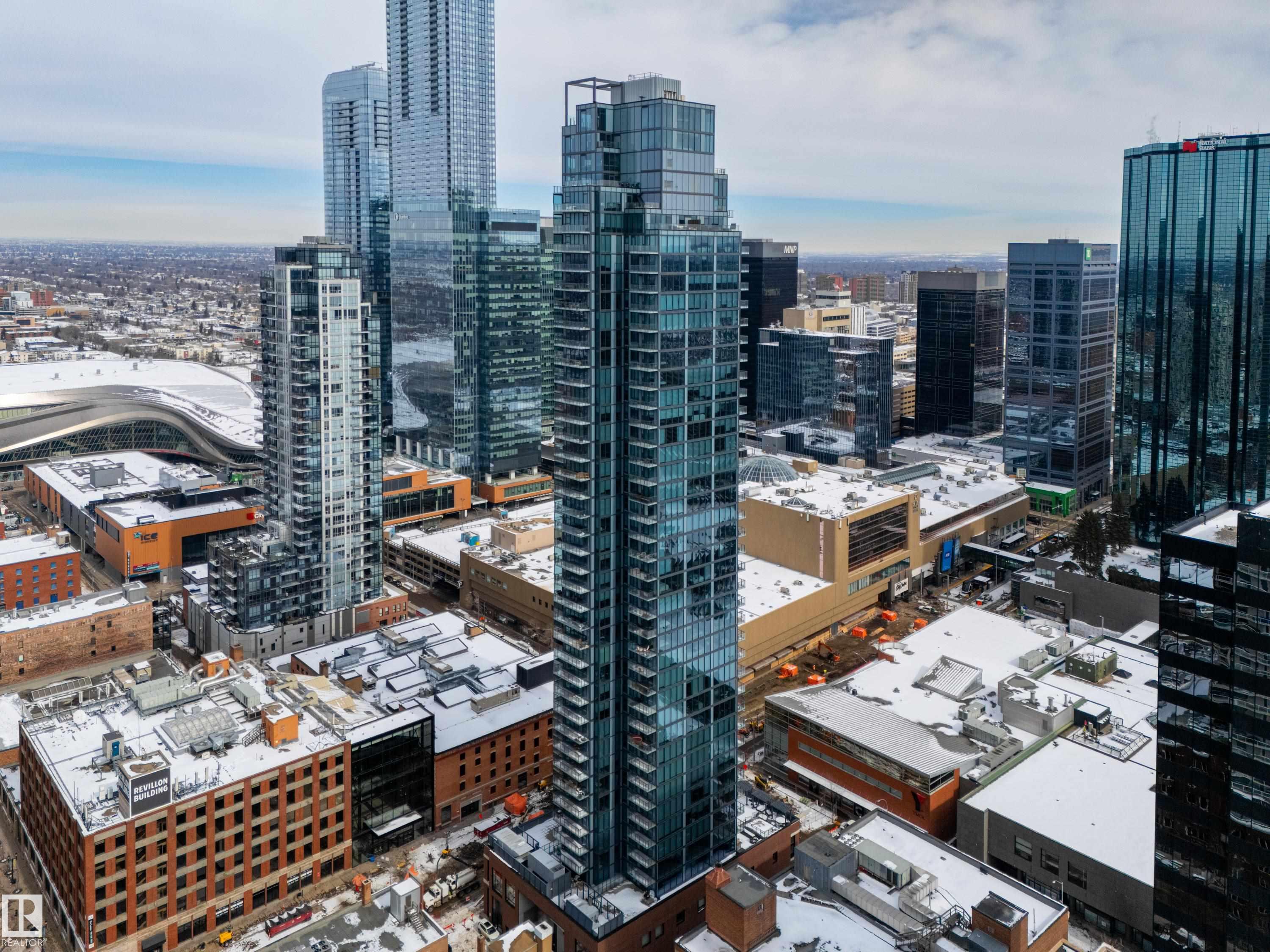 #1700 10180 103 ST NW