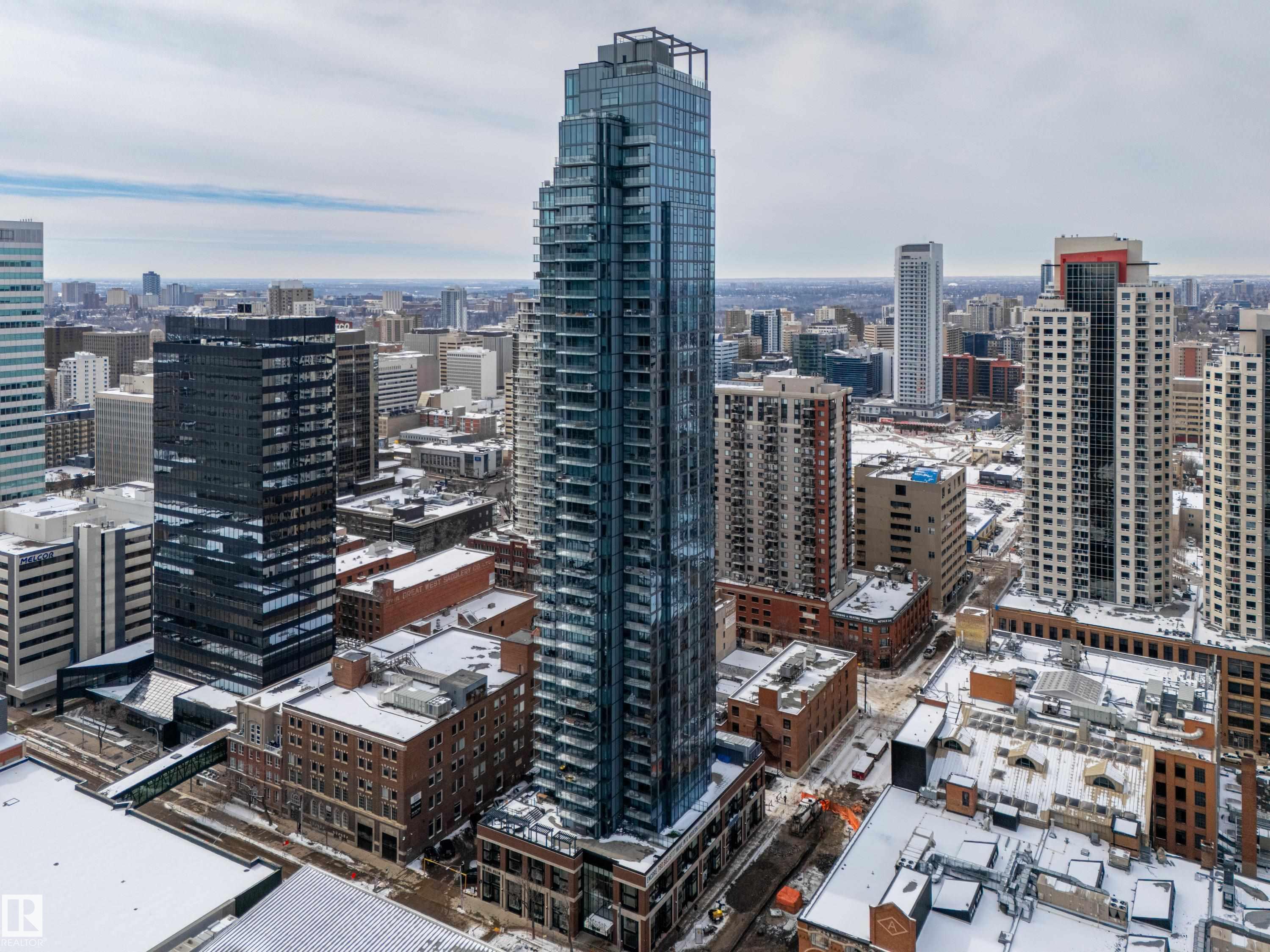 #1700 10180 103 ST NW